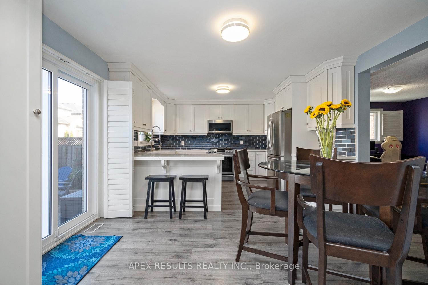Photo 10 of 20 Midanbury Way, Hamilton, Mount Hope — HOMEH
