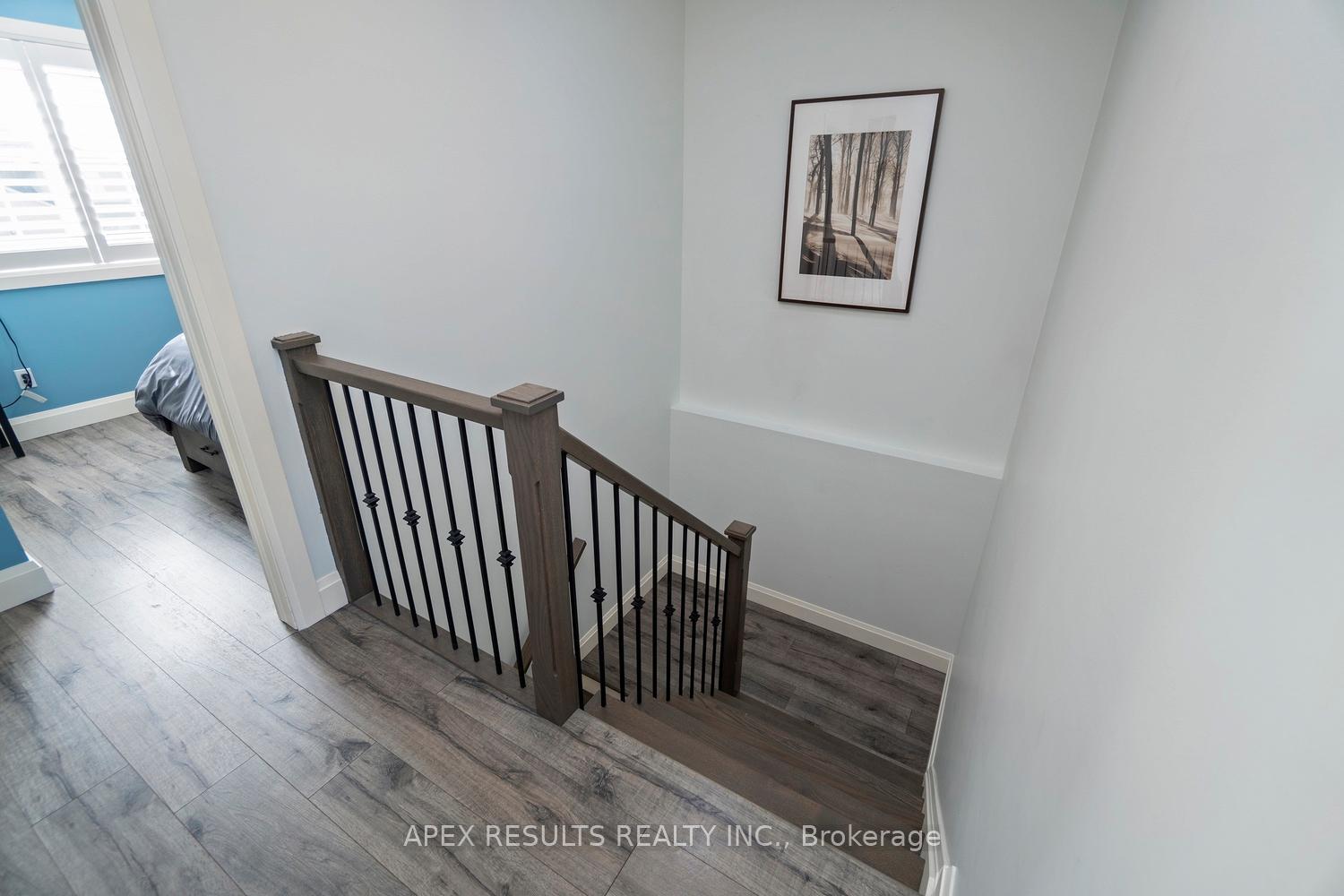 Photo 13 of 20 Midanbury Way, Hamilton, Mount Hope — HOMEH