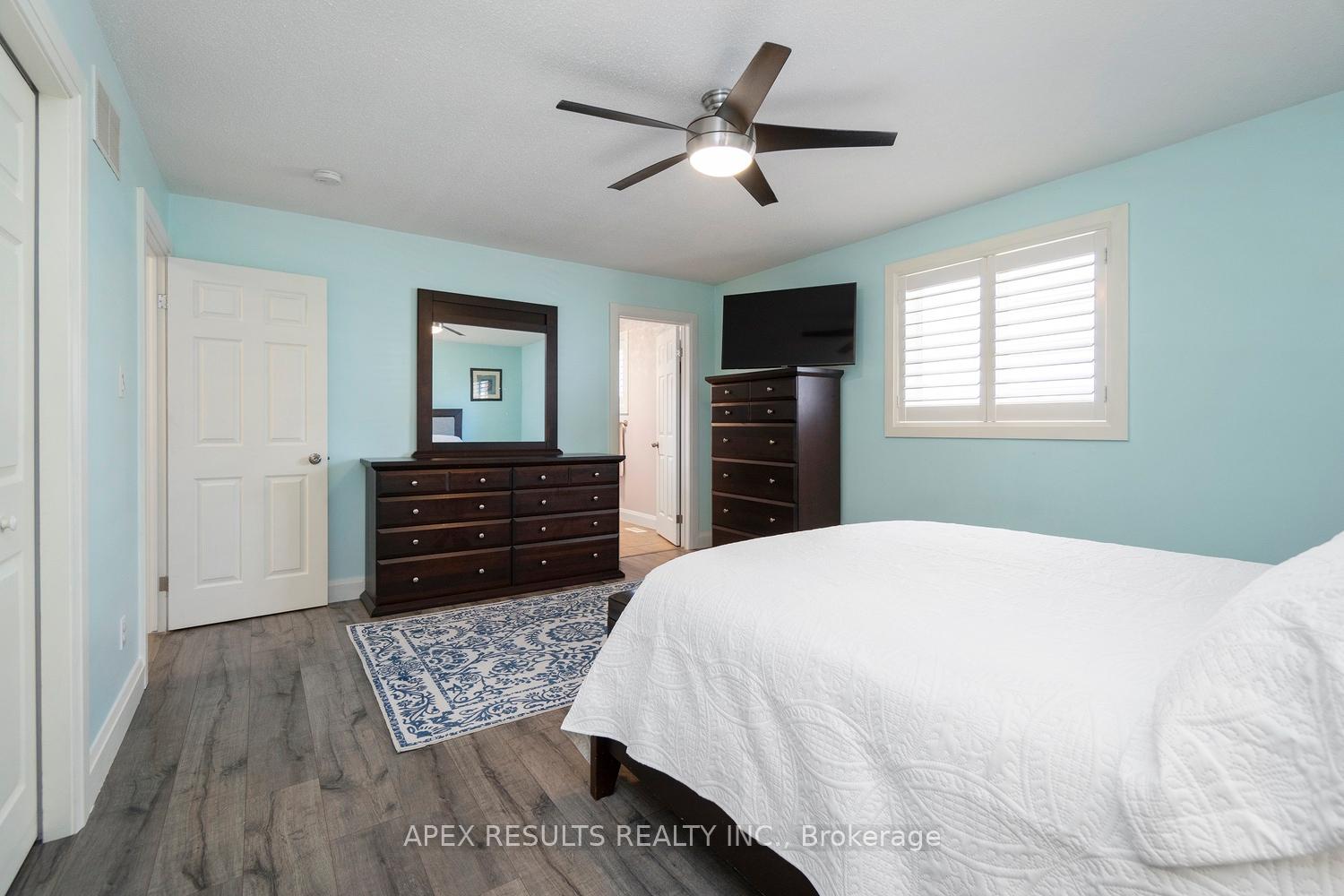 Photo 19 of 20 Midanbury Way, Hamilton, Mount Hope — HOMEH