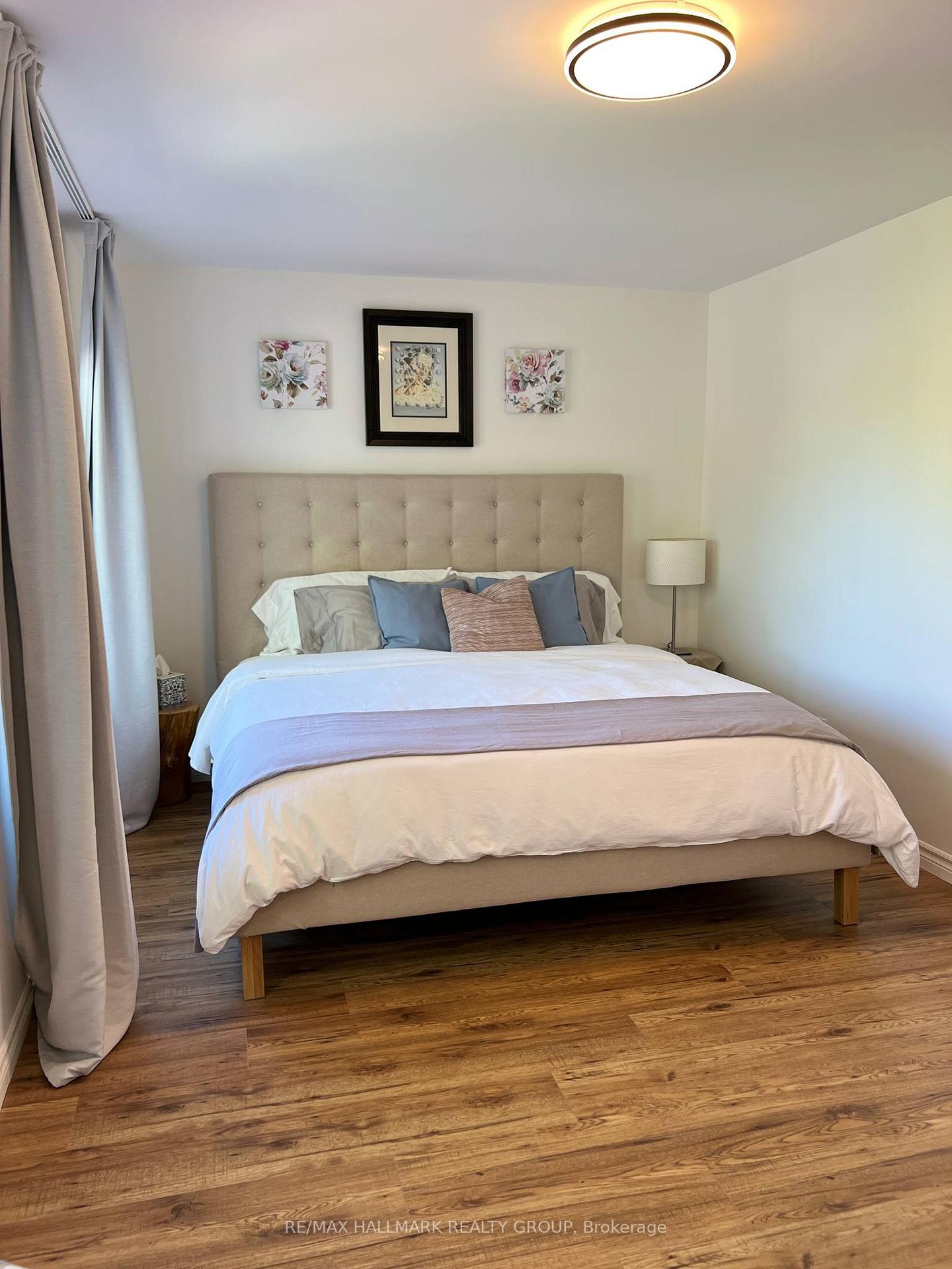 Photo 22 of 136 Montana Way, Ottawa, Barrhaven - Longfields — HOMEH
