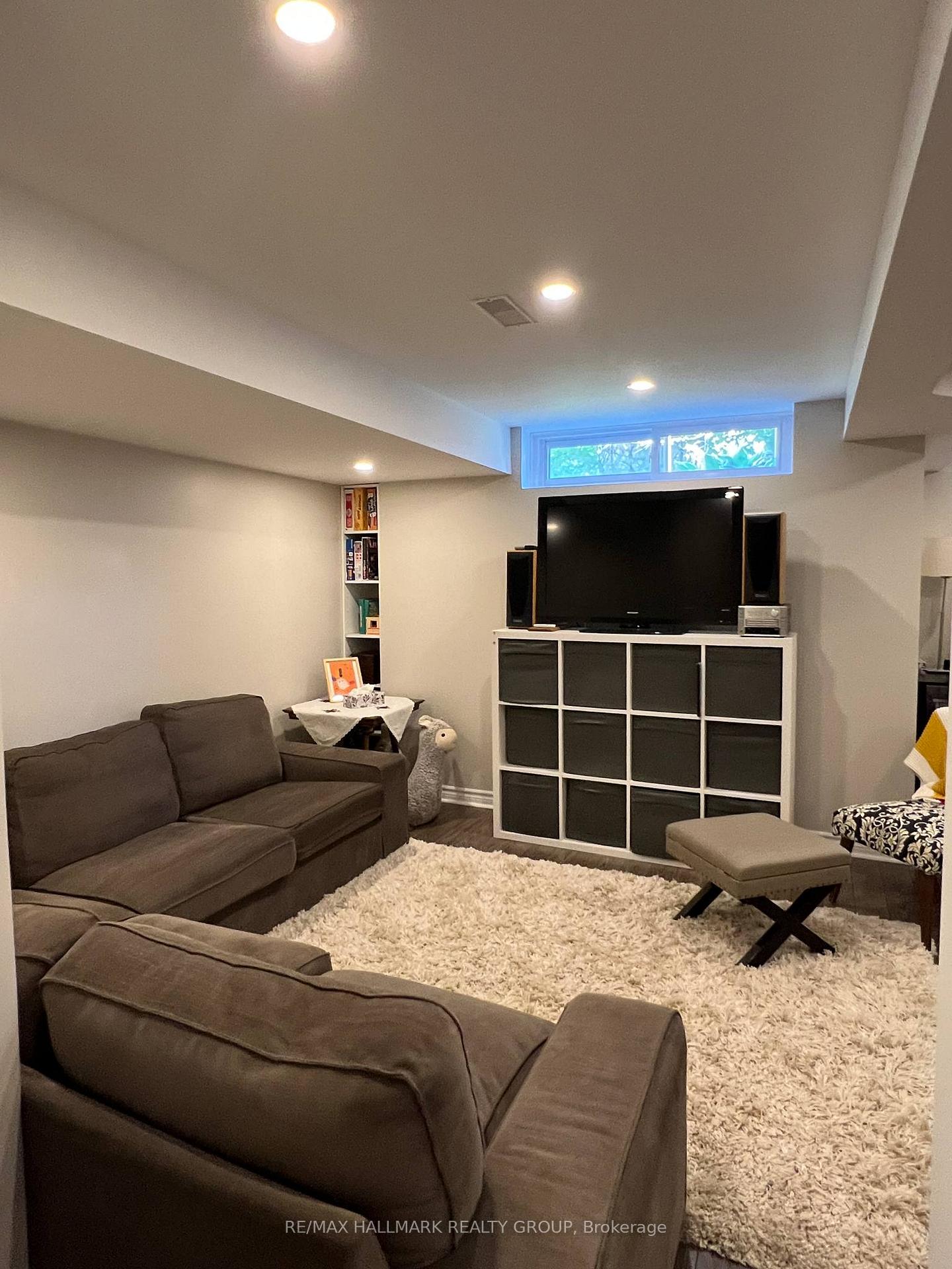 Photo 36 of 136 Montana Way, Ottawa, Barrhaven - Longfields — HOMEH