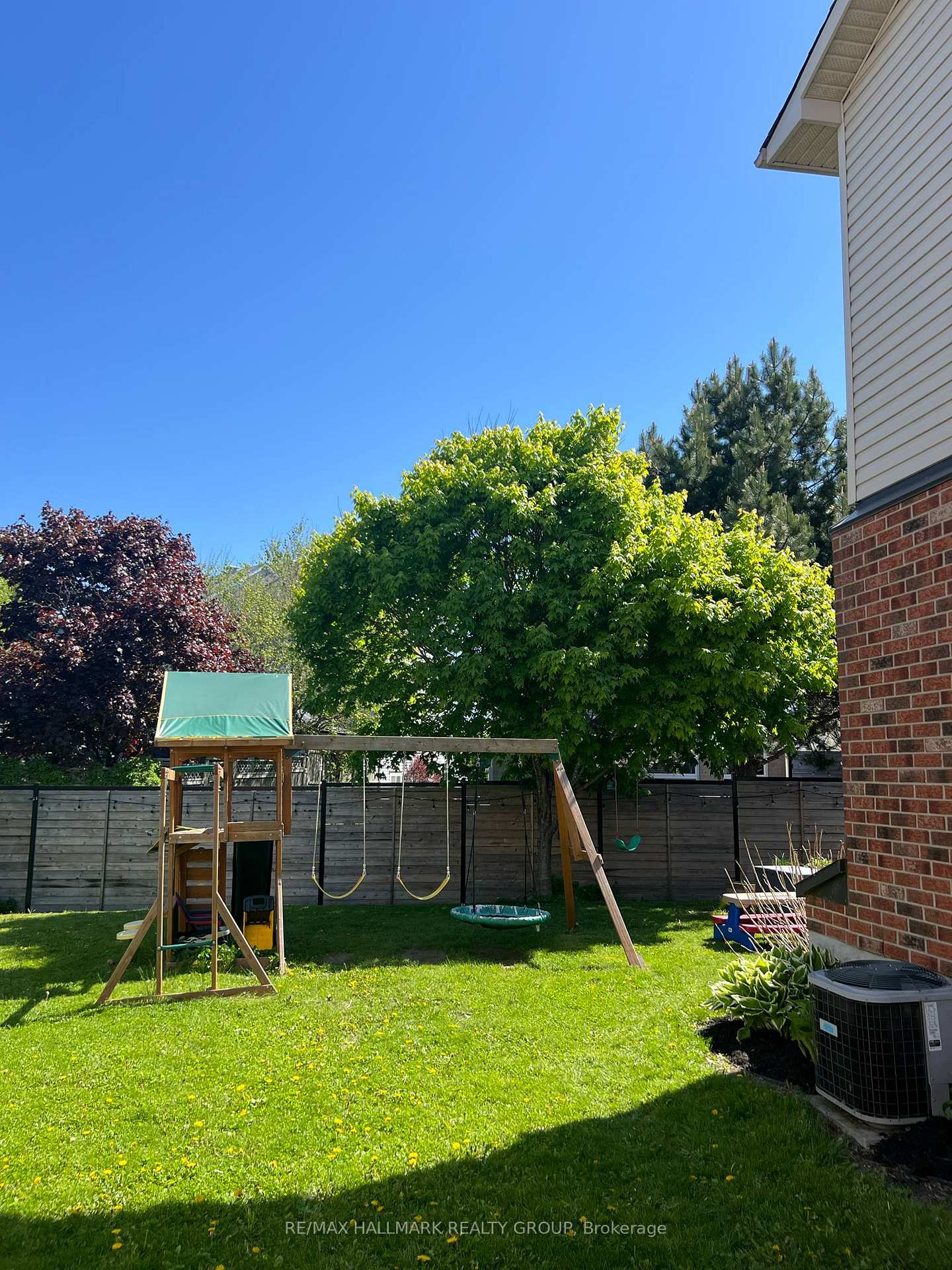 Photo 42 of 136 Montana Way, Ottawa, Barrhaven - Longfields — HOMEH
