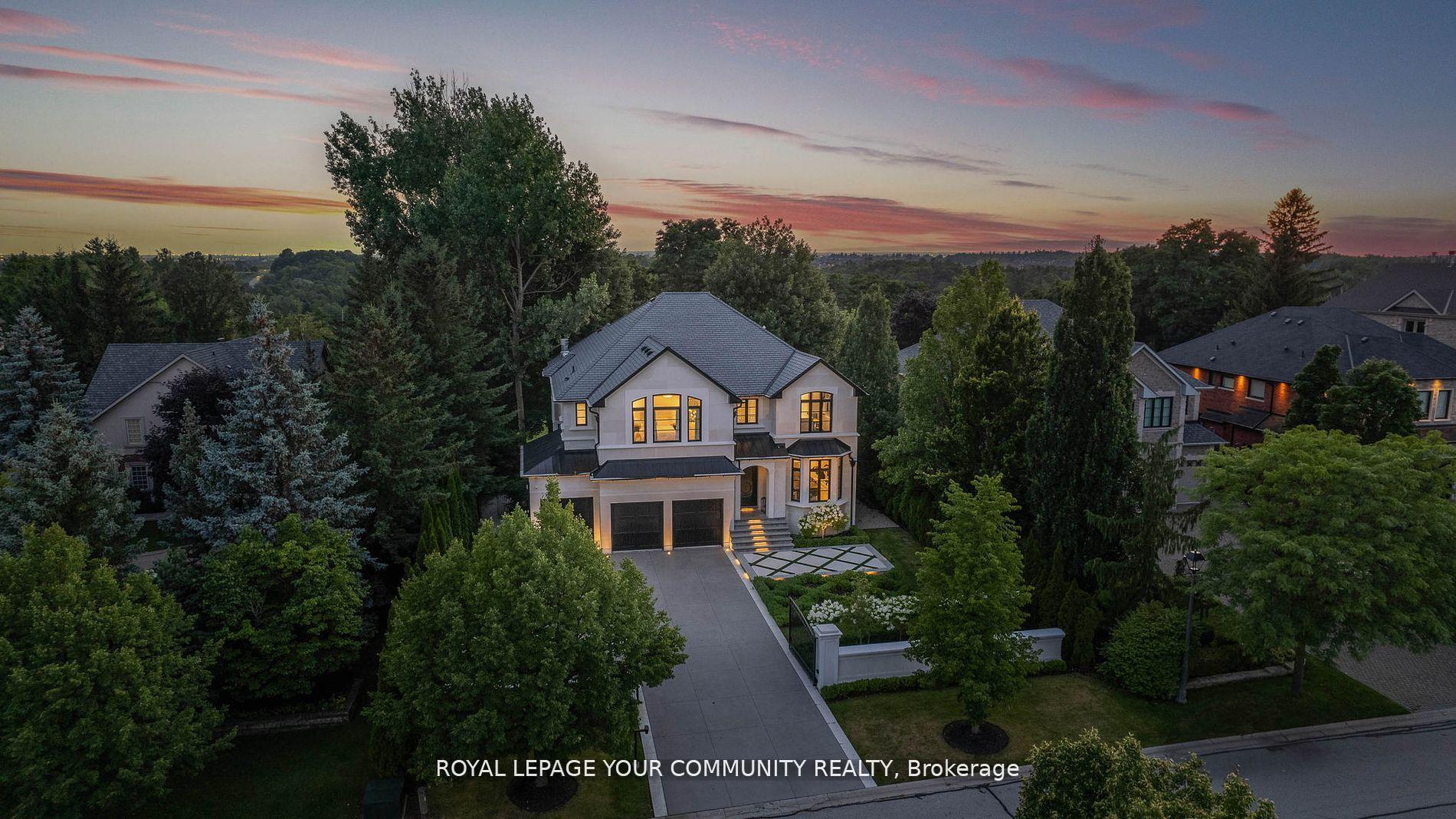 Photo 2 of 180 Westridge Drive, Vaughan, Kleinburg — HOMEH