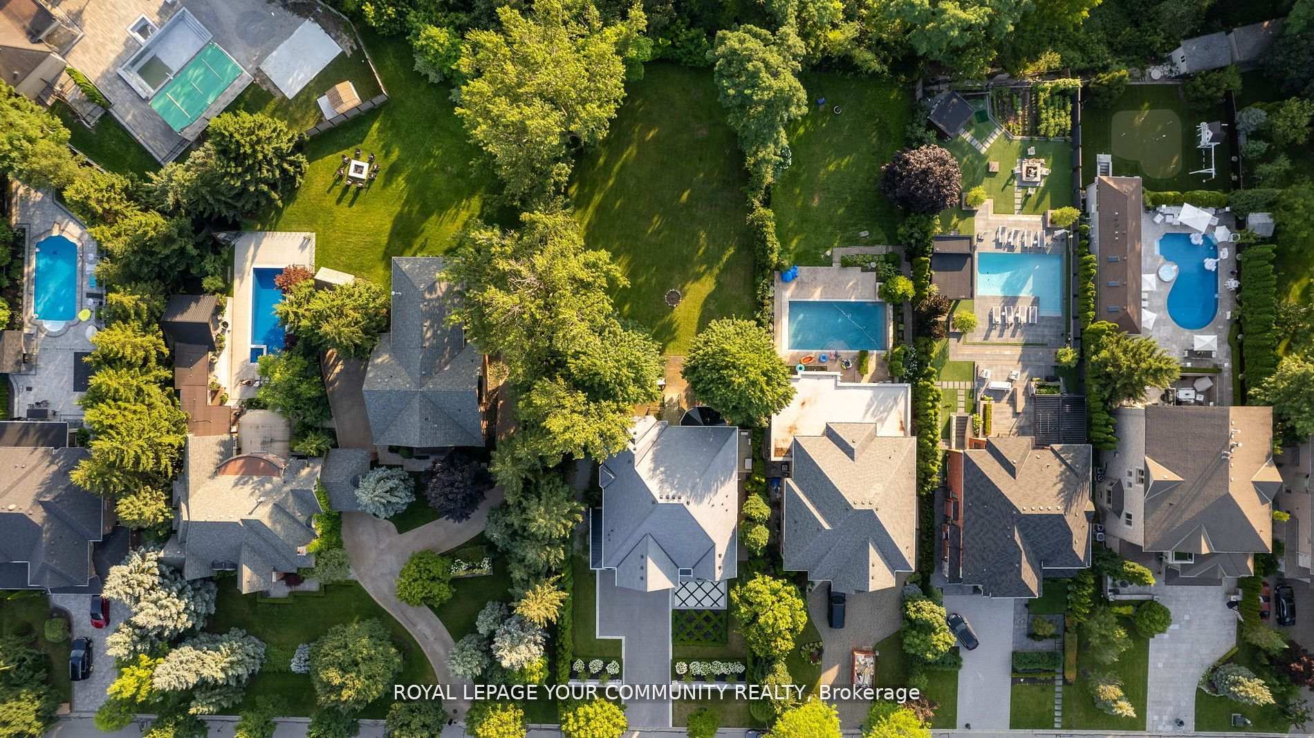 Photo 38 of 180 Westridge Drive, Vaughan, Kleinburg — HOMEH