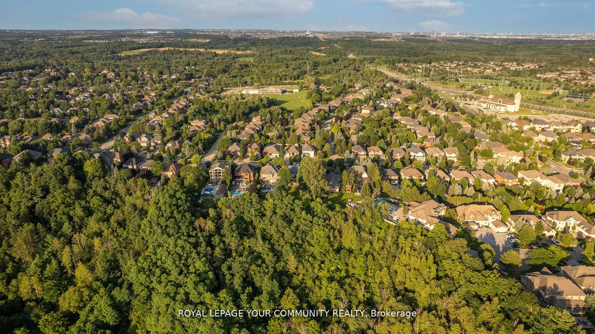 Photo 36 of 180 Westridge Drive, Vaughan, Kleinburg — HOMEH