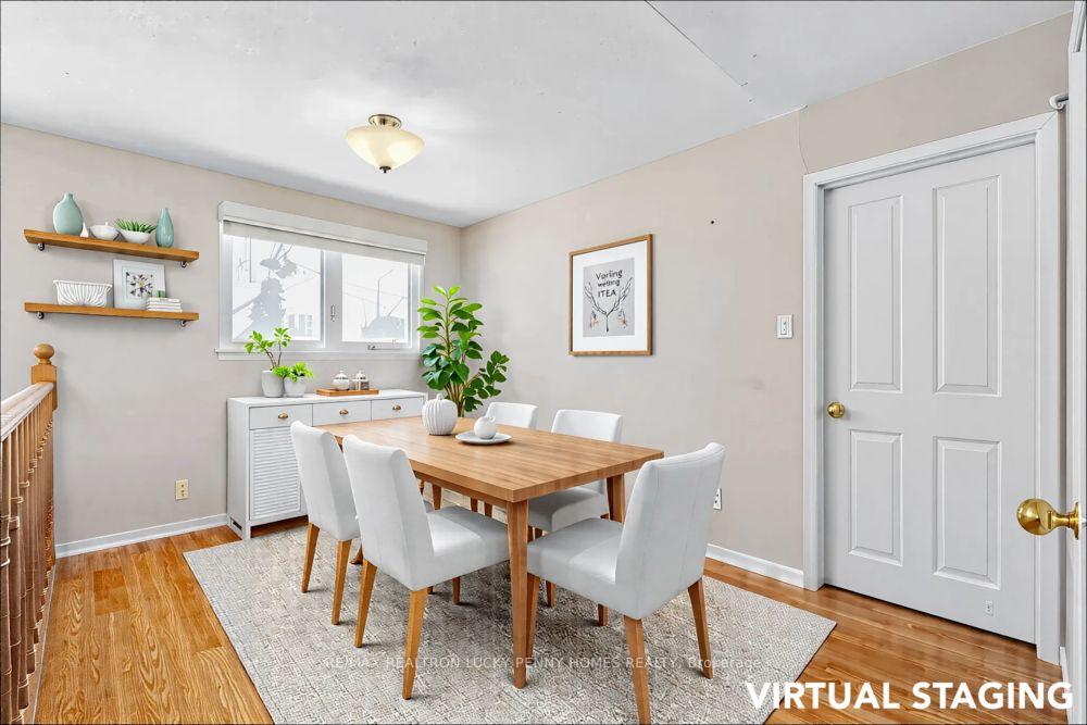 Photo 9 of 32 King Richard Court, Markham, Bullock — HOMEH