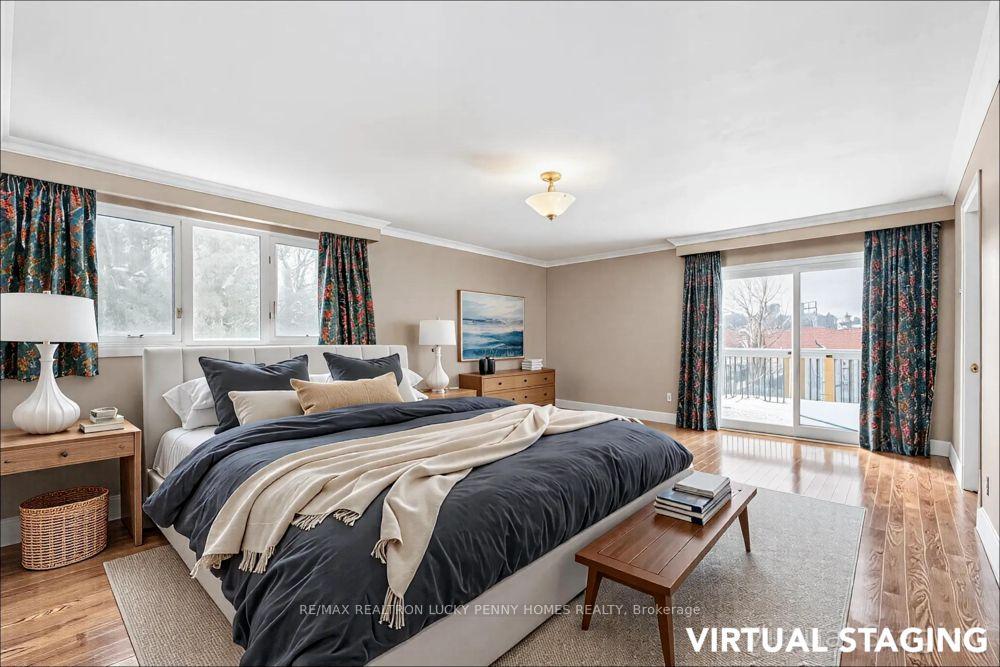 Photo 11 of 32 King Richard Court, Markham, Bullock — HOMEH
