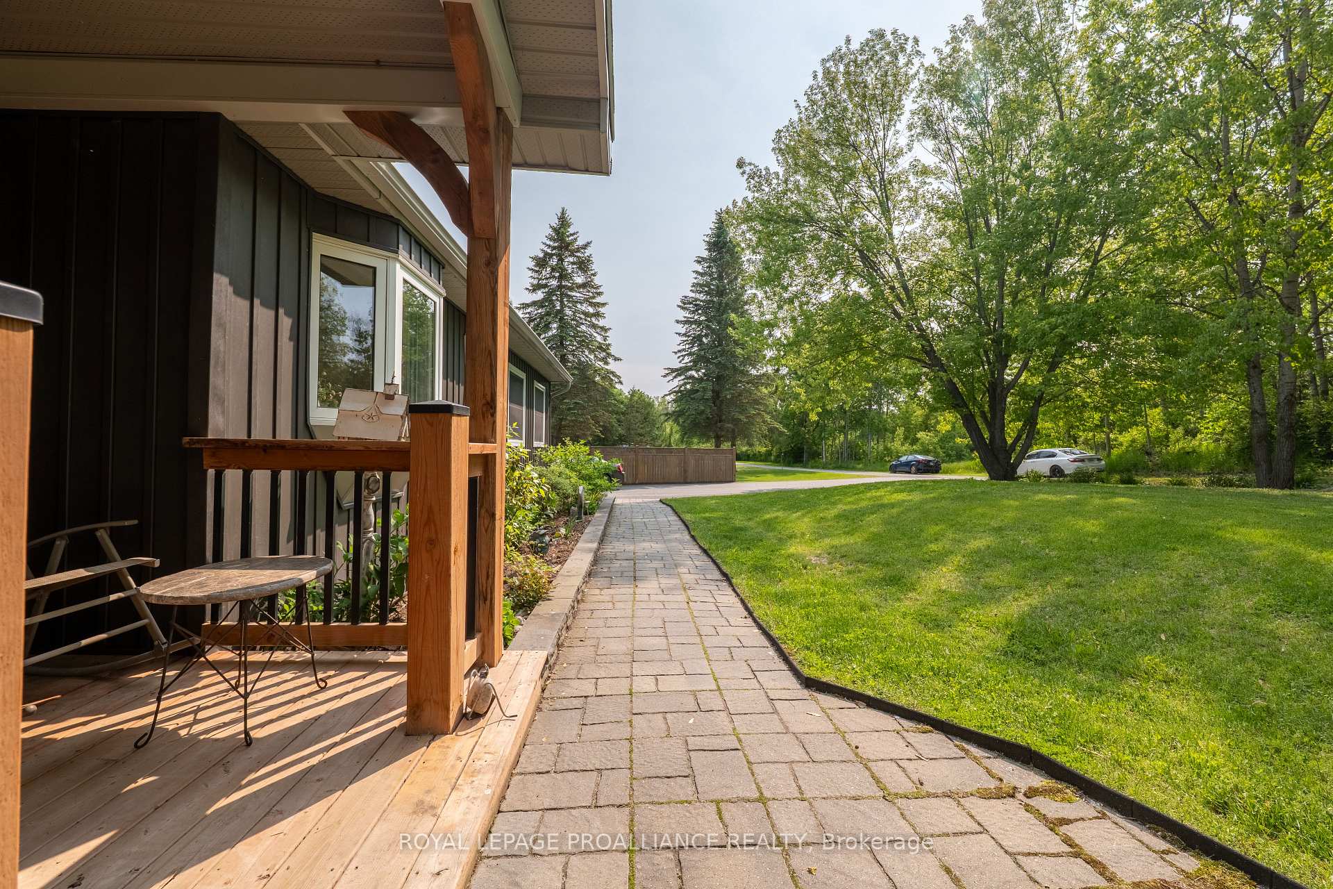 Photo 36 of 67 Trentside Lane, Quinte West, Frankford Ward — HOMEH