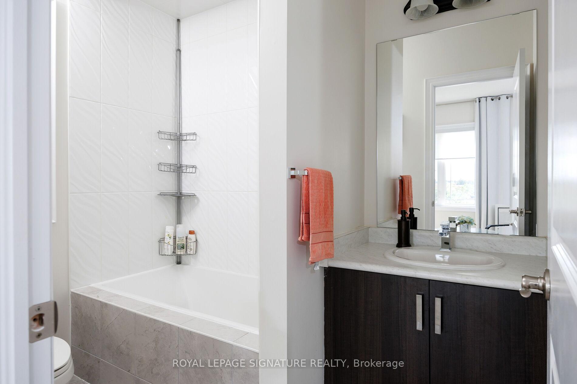 Photo 47 of 22 Condor Way, Vaughan, Kleinburg — HOMEH
