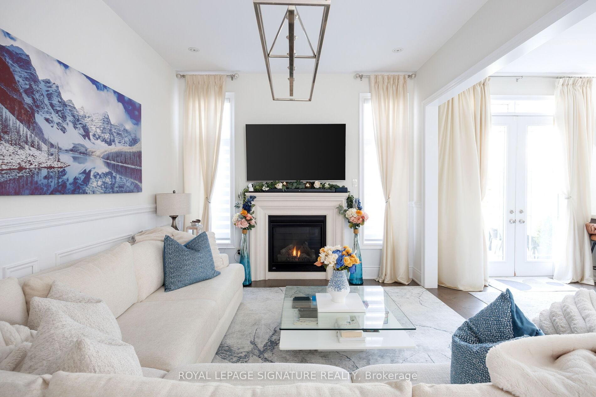 Photo 7 of 22 Condor Way, Vaughan, Kleinburg — HOMEH