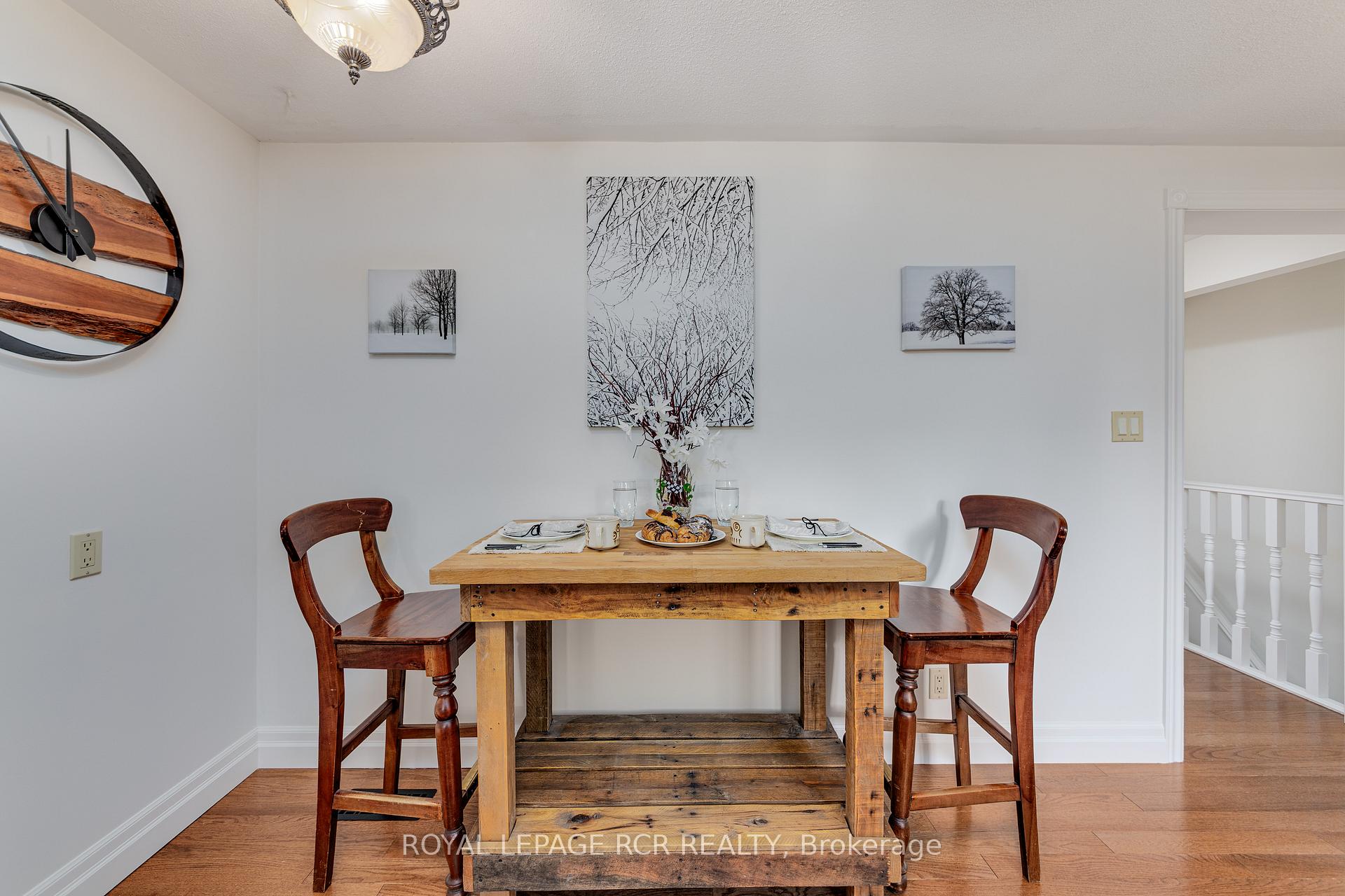 Photo 14 of 45 Rice Drive, King, Schomberg — HOMEH