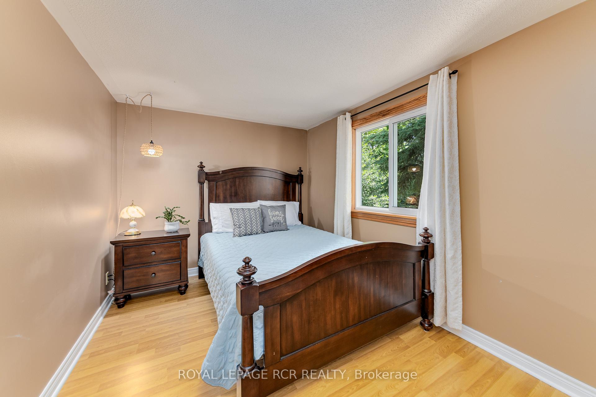 Photo 7 of 45 Rice Drive, King, Schomberg — HOMEH