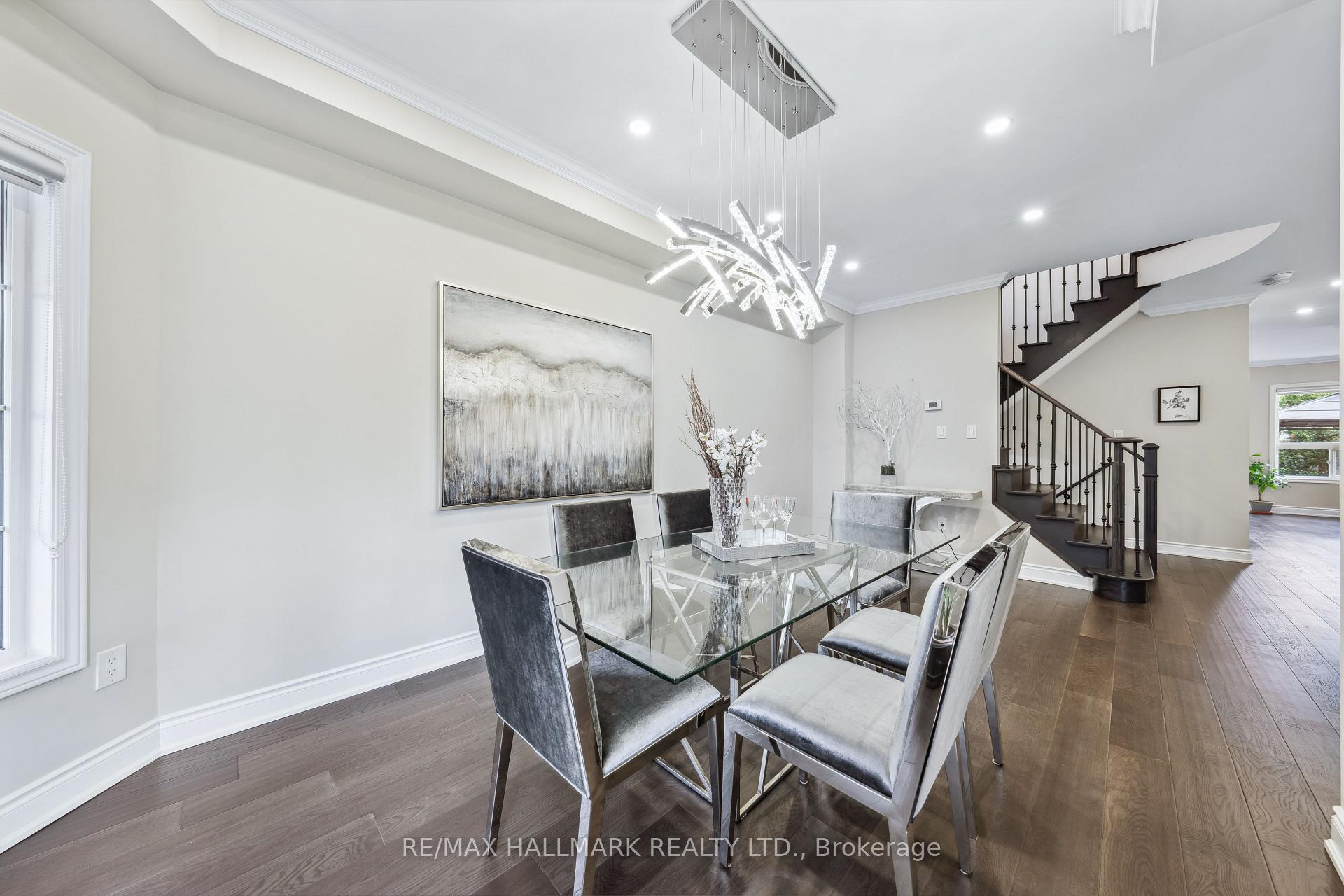 Photo 2 of 61 Vanguard Road, Vaughan, Patterson — HOMEH