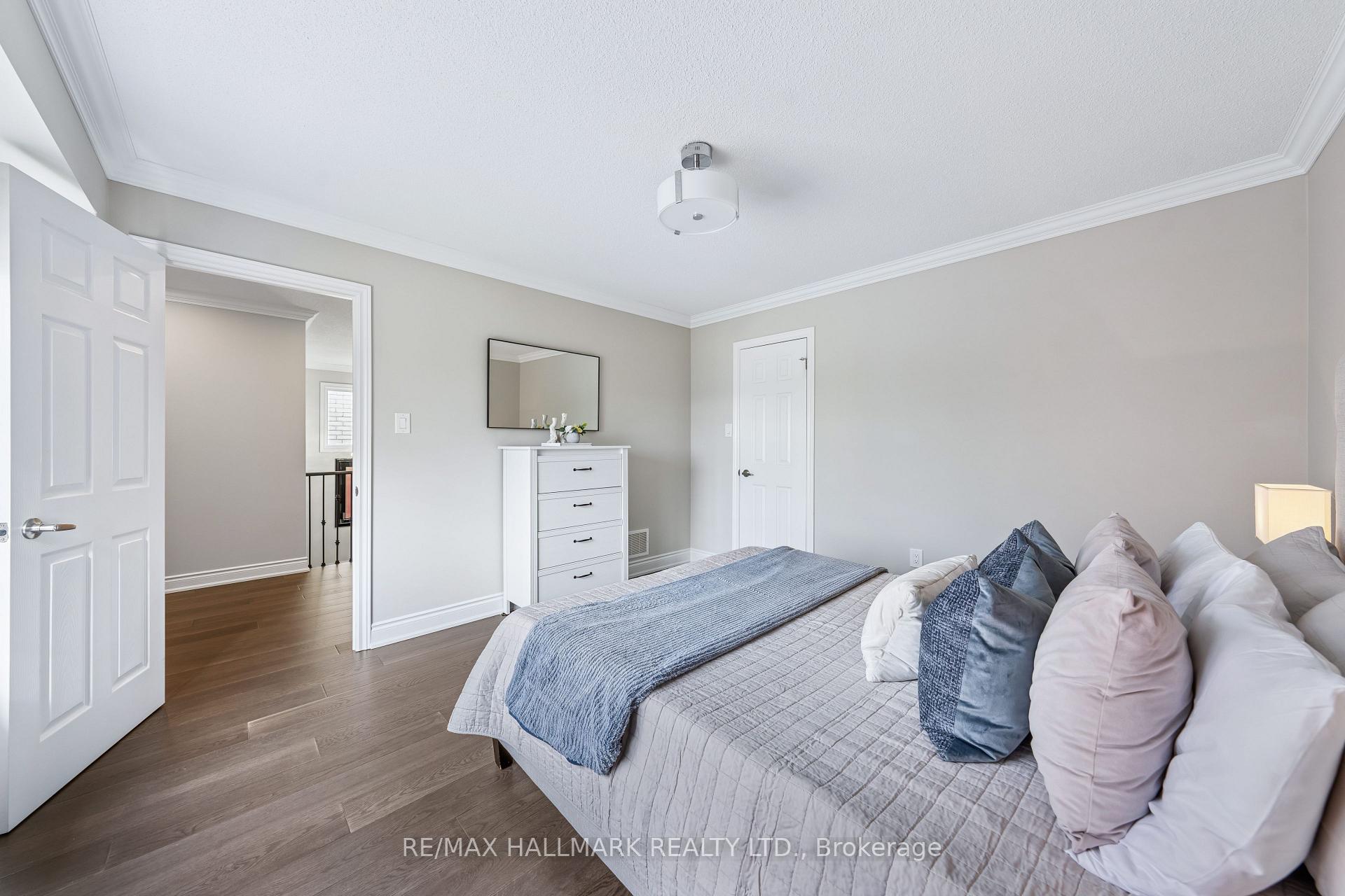 Photo 48 of 61 Vanguard Road, Vaughan, Patterson — HOMEH