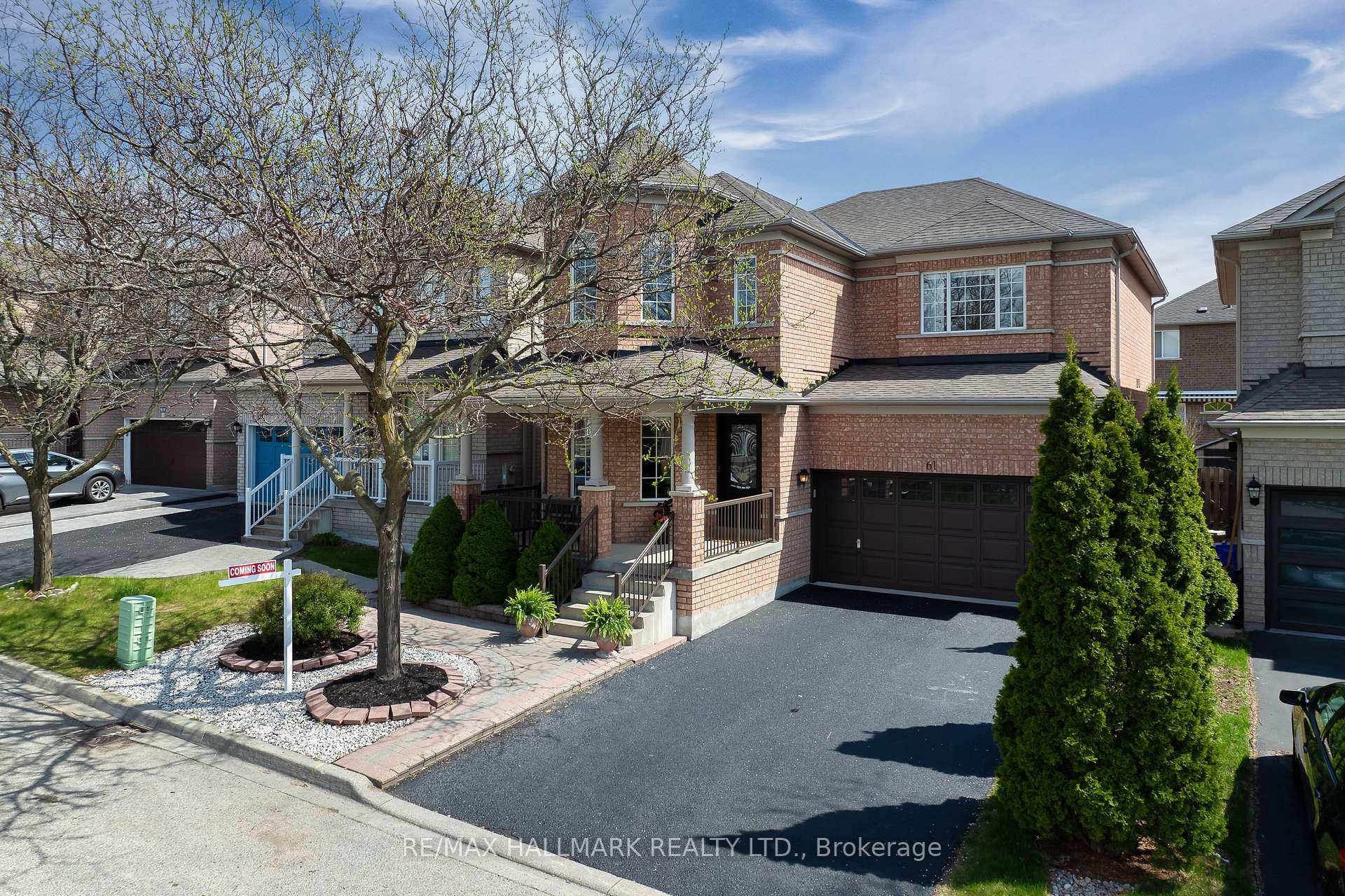 Photo 47 of 61 Vanguard Road, Vaughan, Patterson — HOMEH