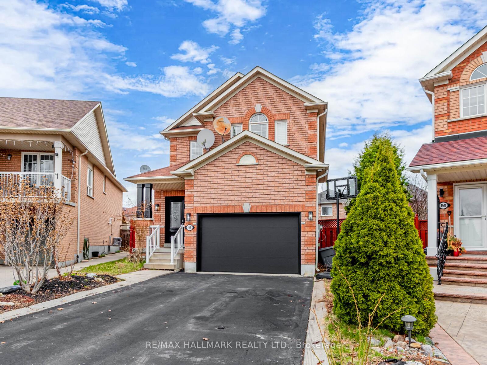 Photo 5 of 156 Bachman Drive, Vaughan, Maple — HOMEH