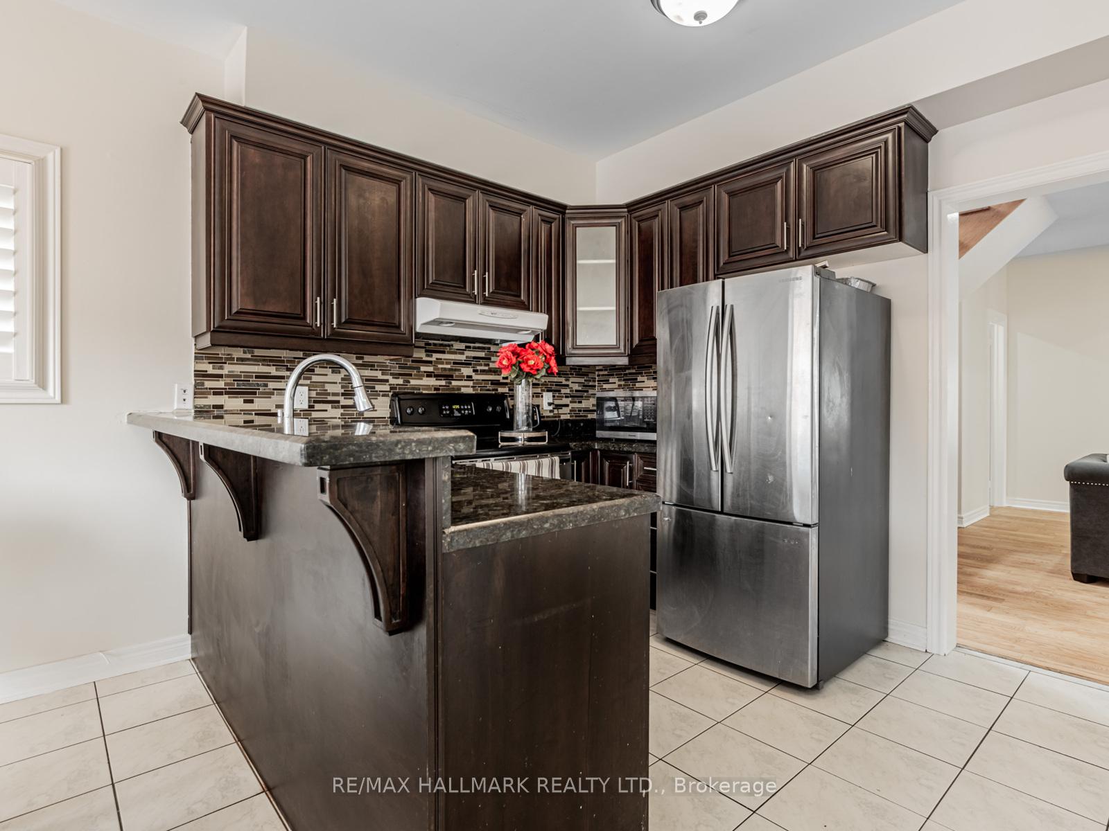 Photo 21 of 156 Bachman Drive, Vaughan, Maple — HOMEH