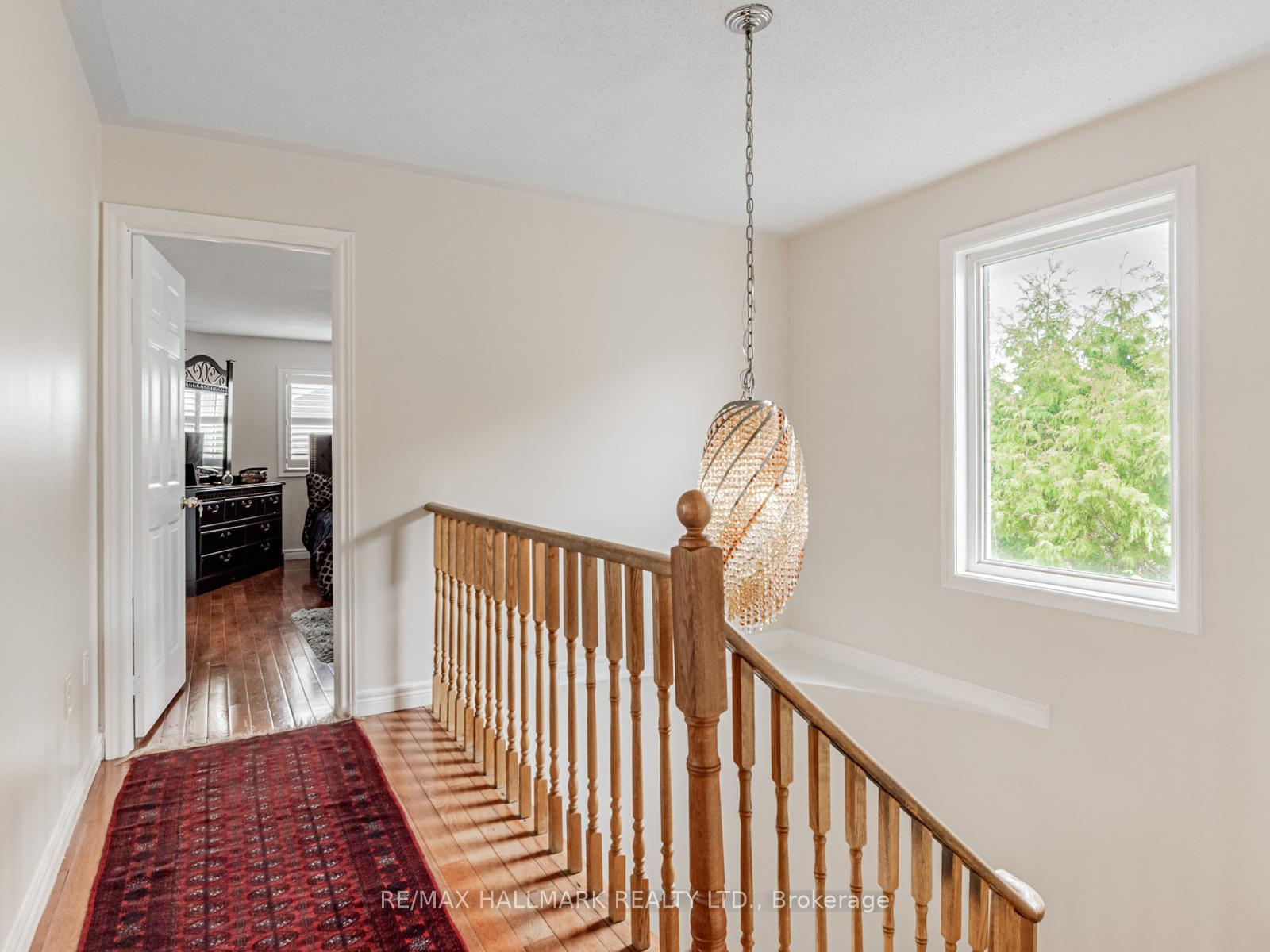 Photo 15 of 156 Bachman Drive, Vaughan, Maple — HOMEH