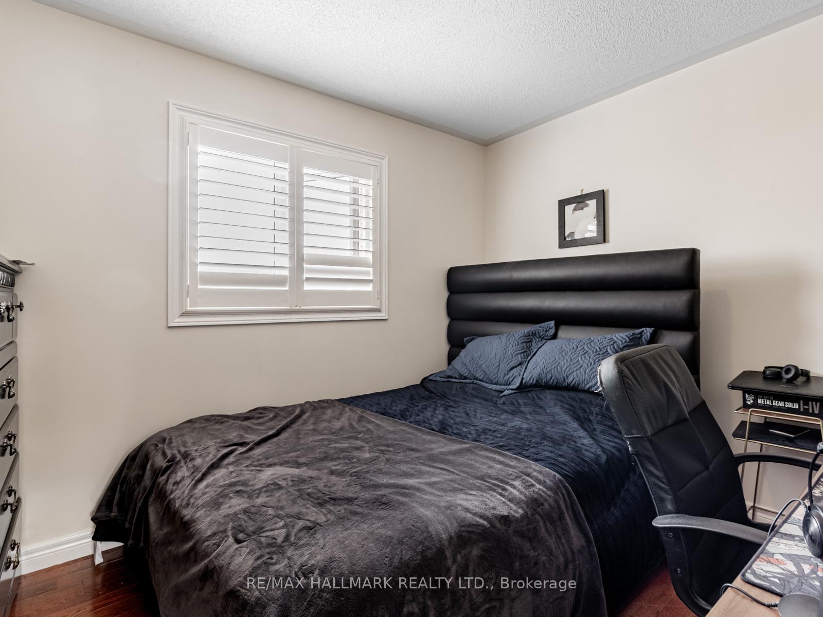 Photo 14 of 156 Bachman Drive, Vaughan, Maple — HOMEH