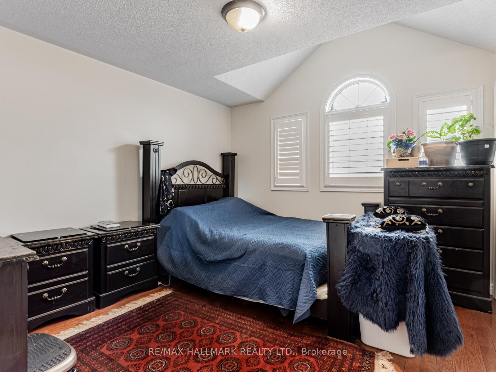 Photo 24 of 156 Bachman Drive, Vaughan, Maple — HOMEH