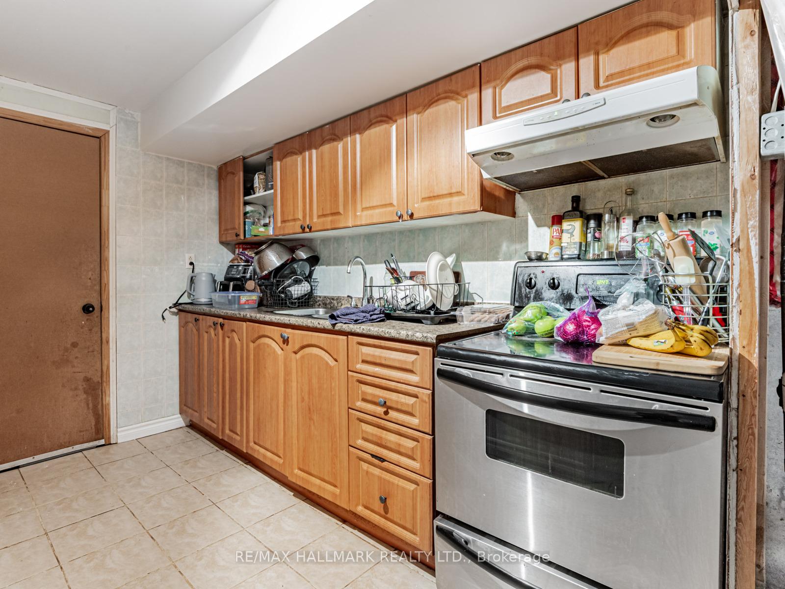 Photo 30 of 156 Bachman Drive, Vaughan, Maple — HOMEH