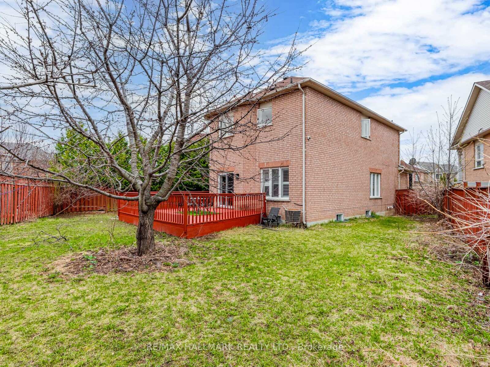 Photo 31 of 156 Bachman Drive, Vaughan, Maple — HOMEH