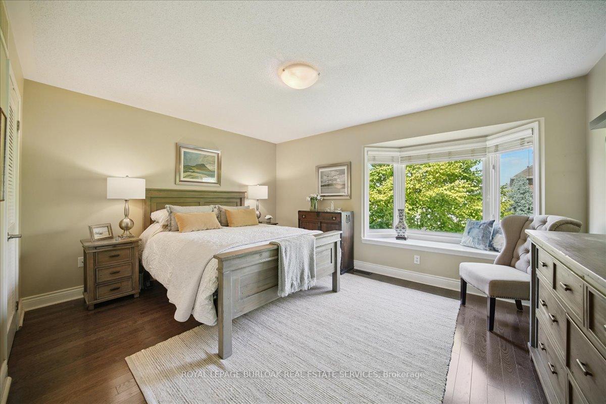 Photo 25 of 819 Howden Crescent, Milton, Coates — HOMEH