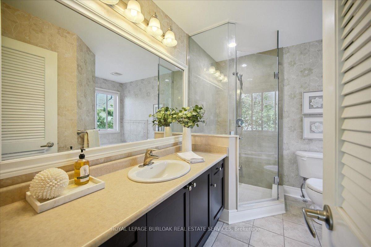 Photo 15 of 819 Howden Crescent, Milton, Coates — HOMEH