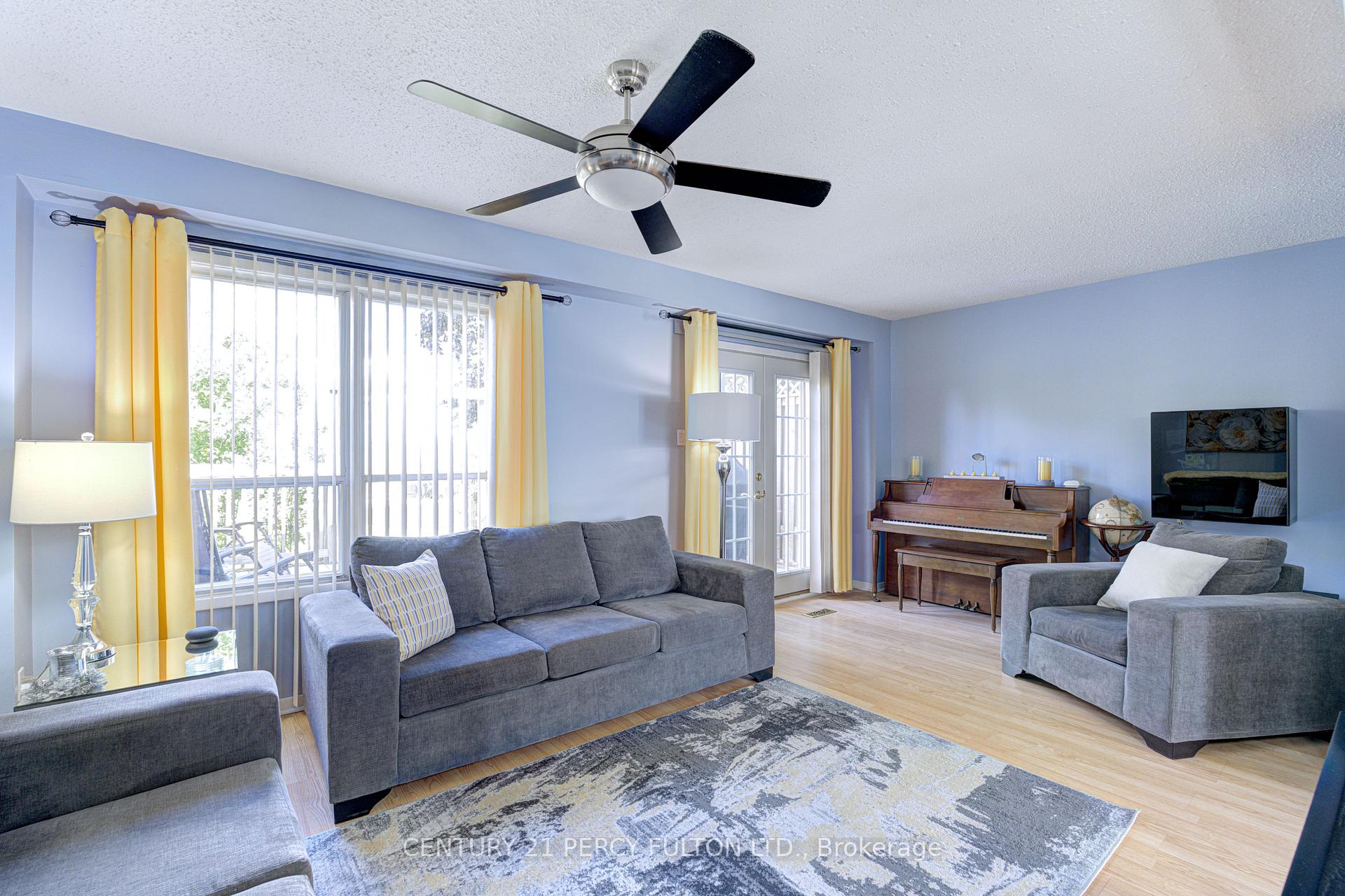 Photo 2 of 212 Royal Salisbury Way, Brampton, Madoc — HOMEH