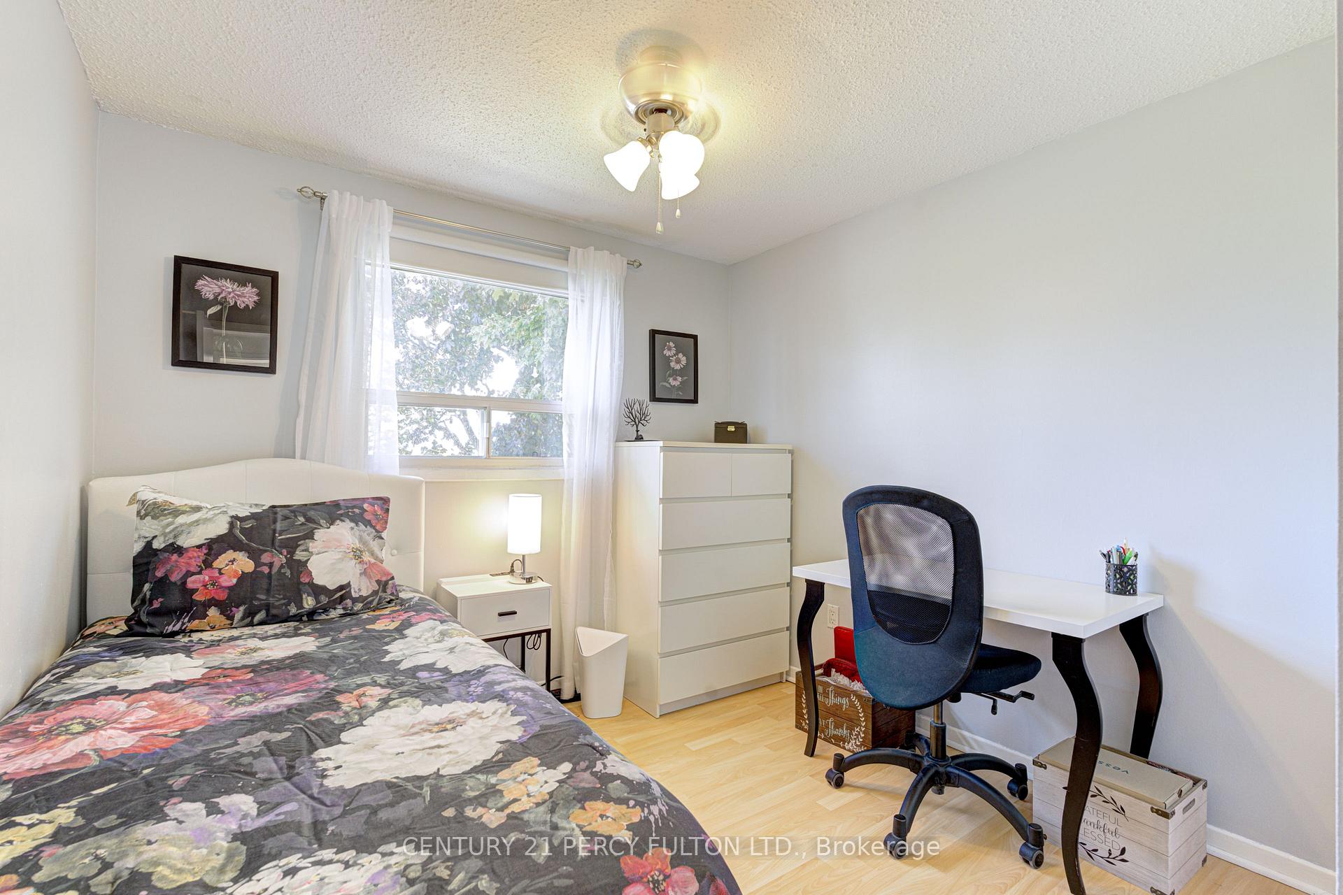 Photo 27 of 212 Royal Salisbury Way, Brampton, Madoc — HOMEH