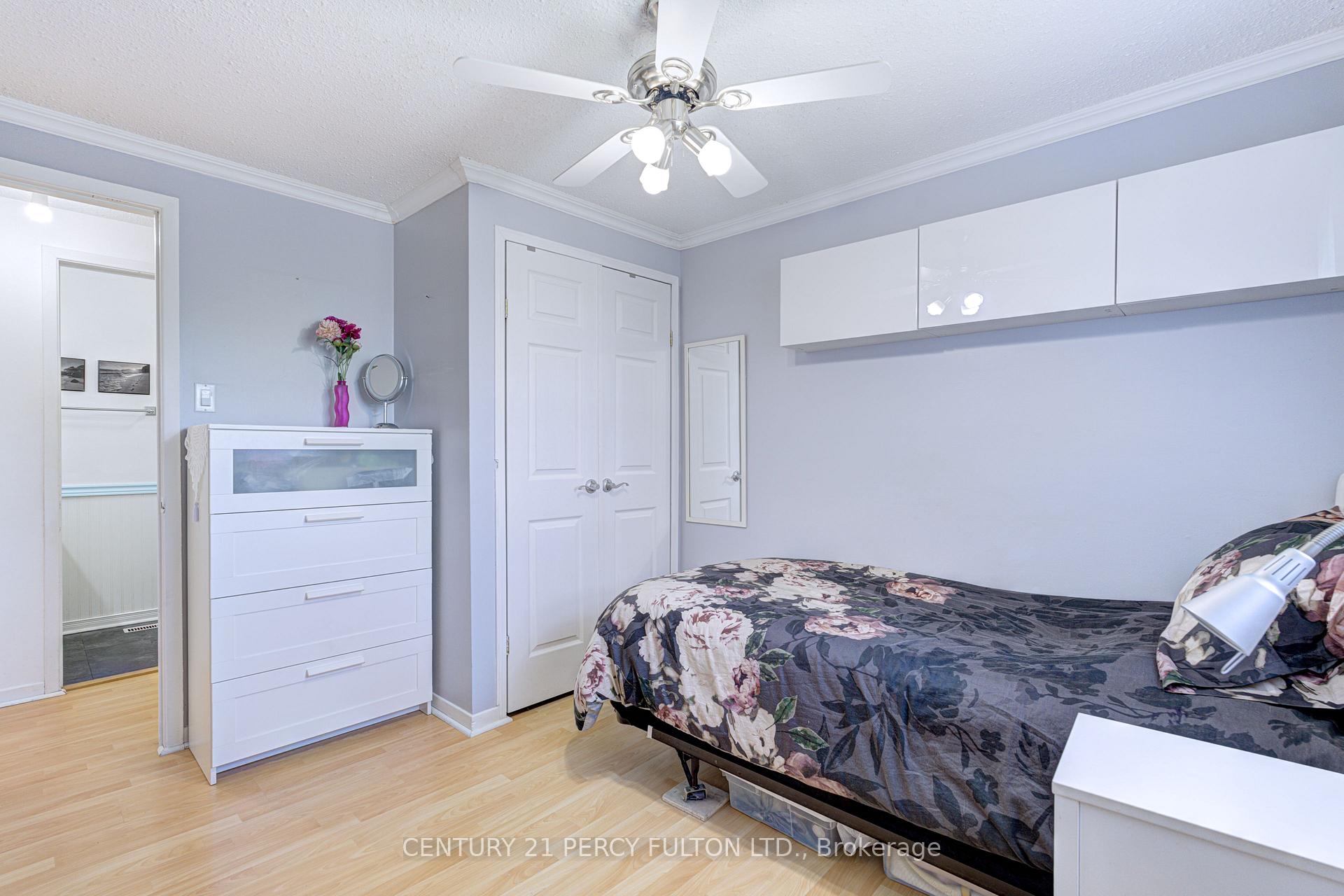 Photo 15 of 212 Royal Salisbury Way, Brampton, Madoc — HOMEH