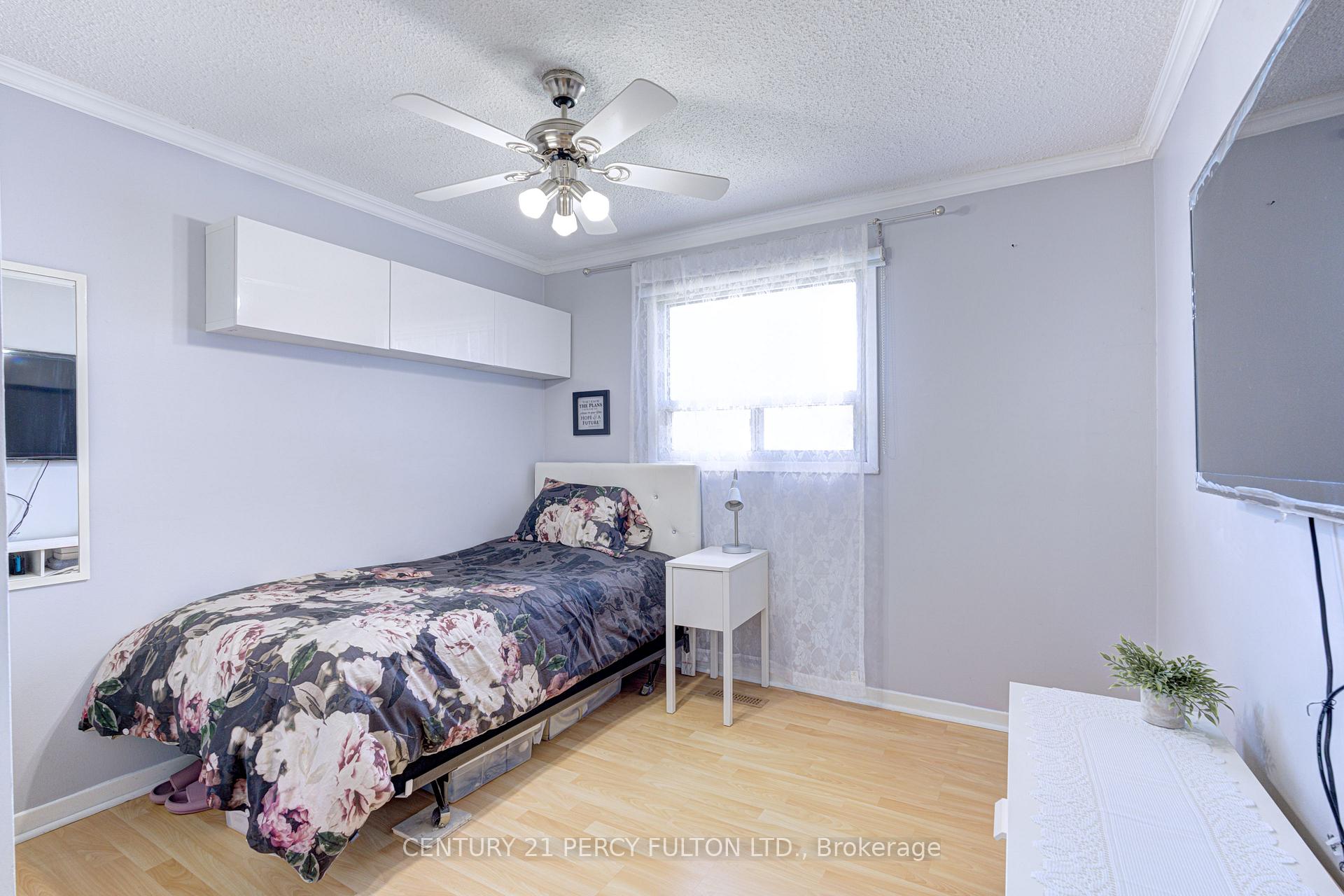 Photo 28 of 212 Royal Salisbury Way, Brampton, Madoc — HOMEH