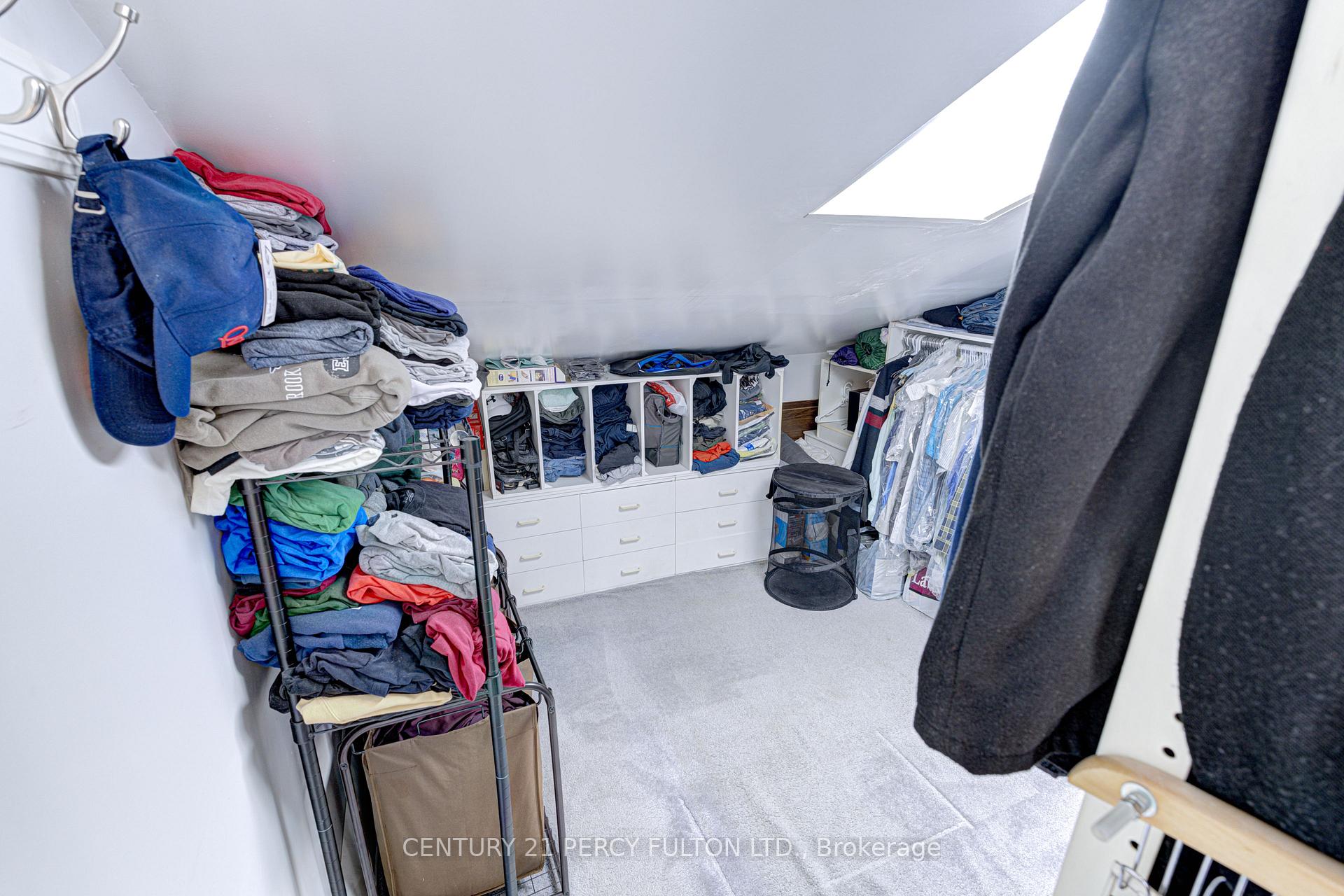 Photo 16 of 212 Royal Salisbury Way, Brampton, Madoc — HOMEH