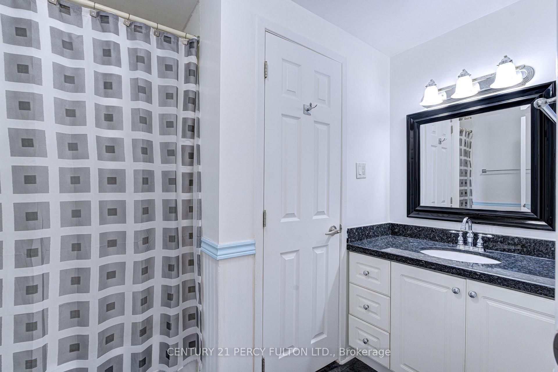 Photo 23 of 212 Royal Salisbury Way, Brampton, Madoc — HOMEH