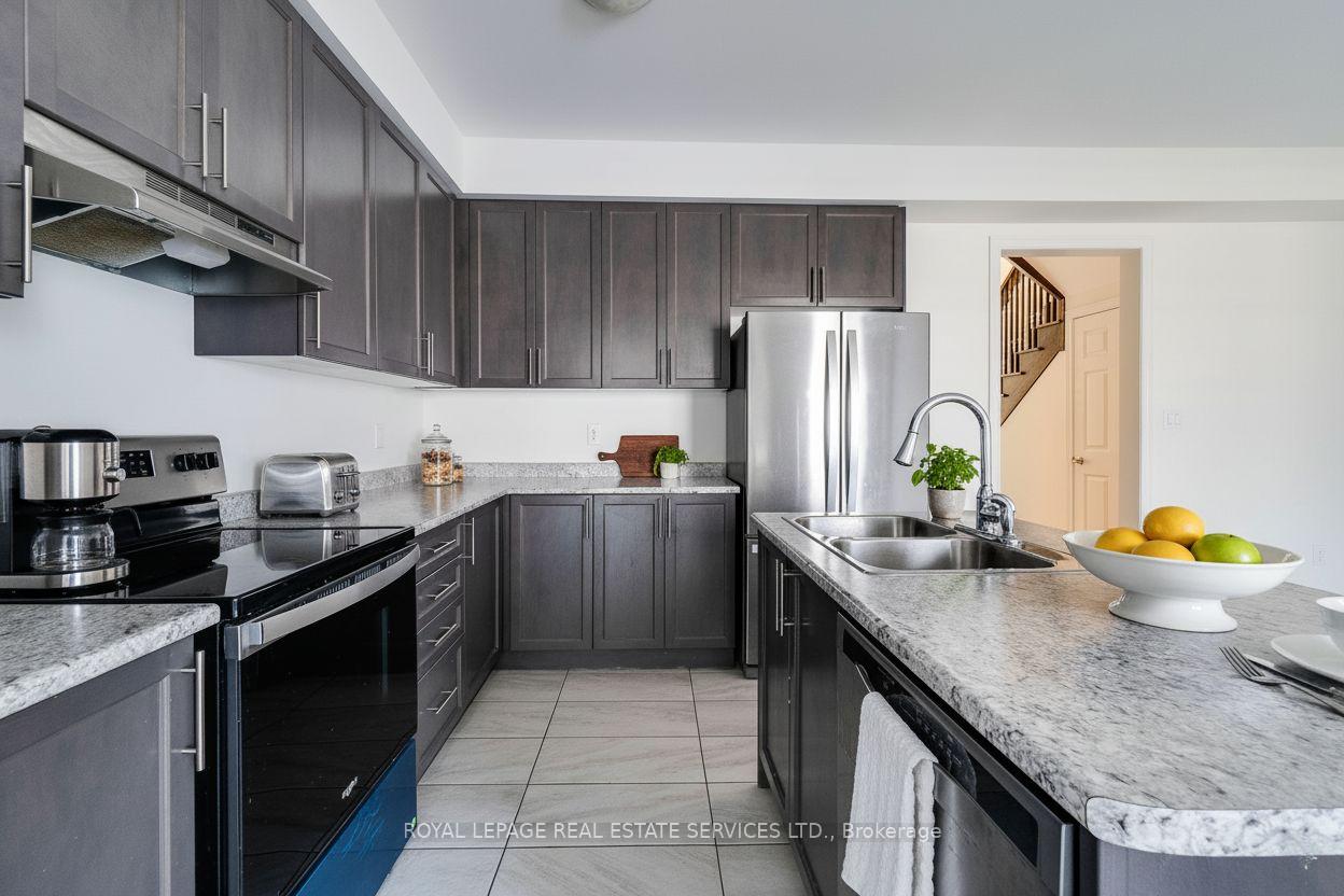 Photo 8 of Unit 77, 166 Deerpath Drive, Guelph, Willow West/Sugarbush/West Acres — HOMEH