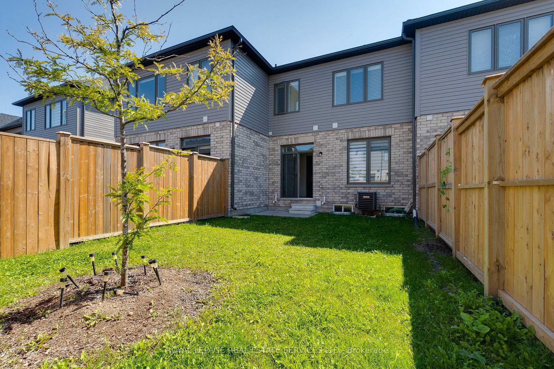 Photo 29 of Unit 77, 166 Deerpath Drive, Guelph, Willow West/Sugarbush/West Acres — HOMEH