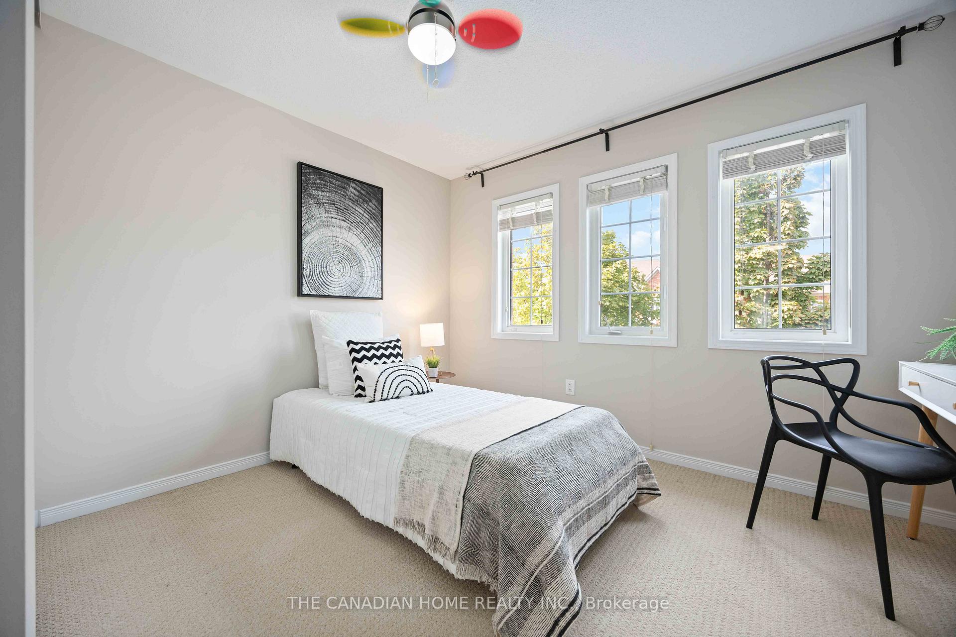 Photo 11 of 43 Elliottglen Drive, Ajax, Northeast Ajax — HOMEH