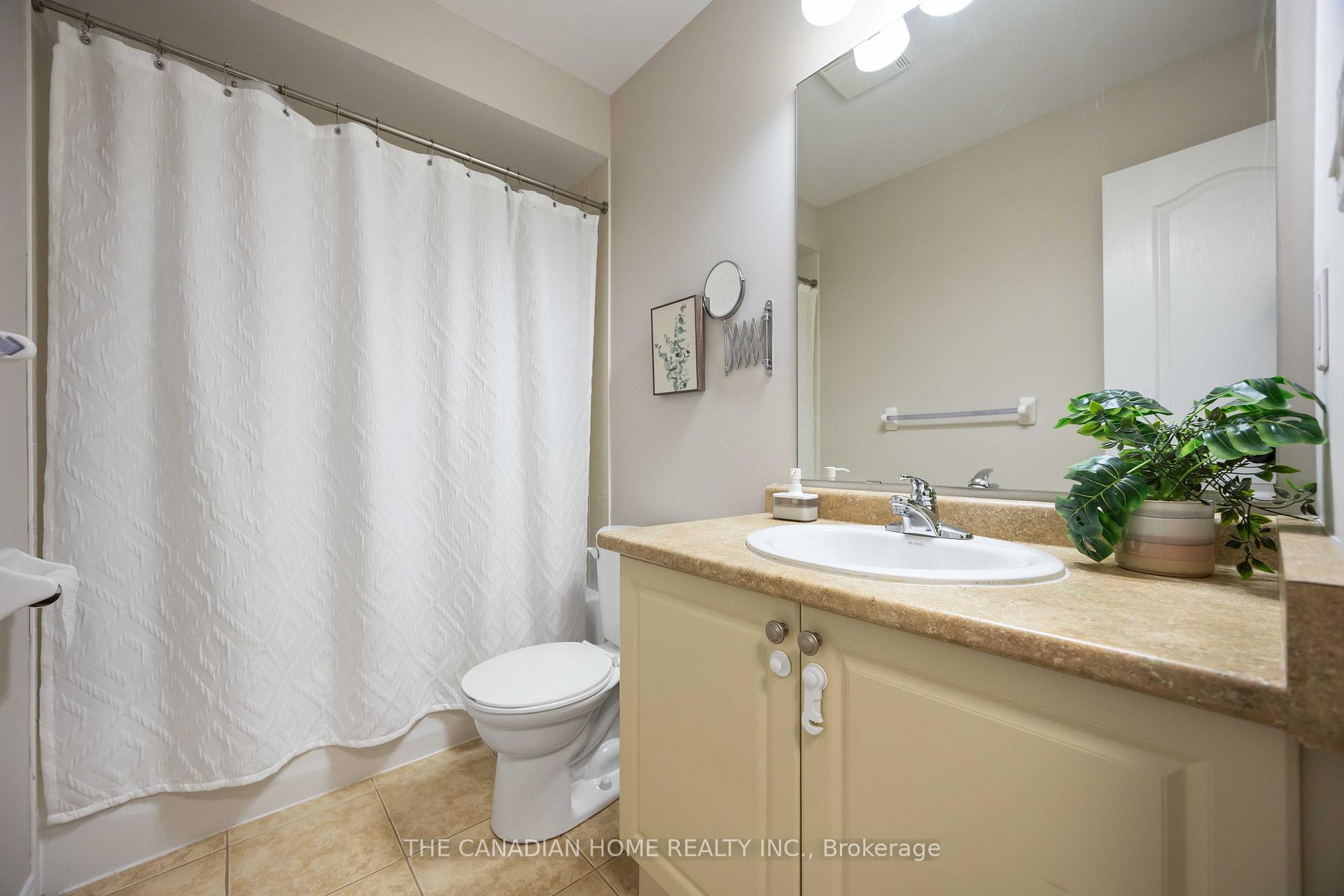 Photo 25 of 43 Elliottglen Drive, Ajax, Northeast Ajax — HOMEH