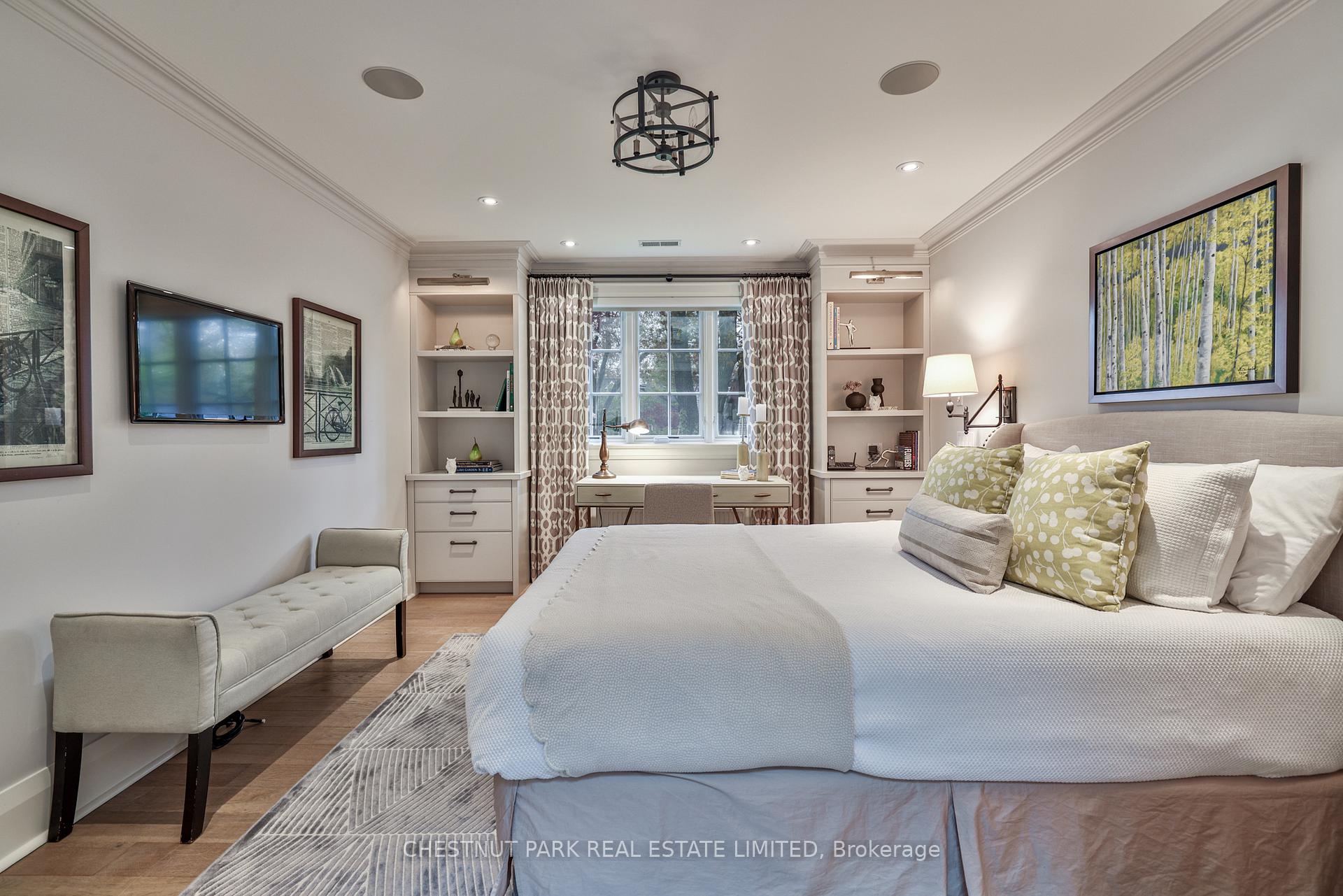 Photo 25 of 10 Weybourne Crescent, Toronto, Lawrence Park South — HOMEH