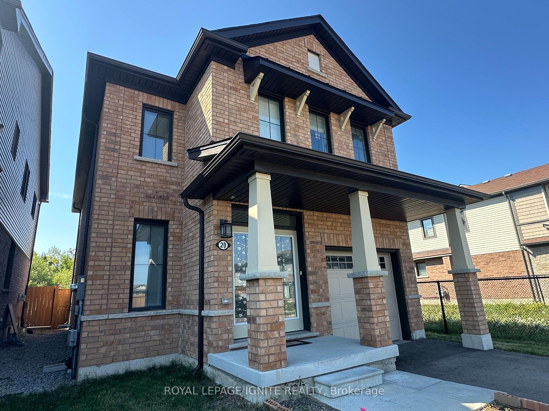 Photo 11 of 20 Queen Mary Boulevard, Hamilton, Stoney Creek Mountain — HOMEH