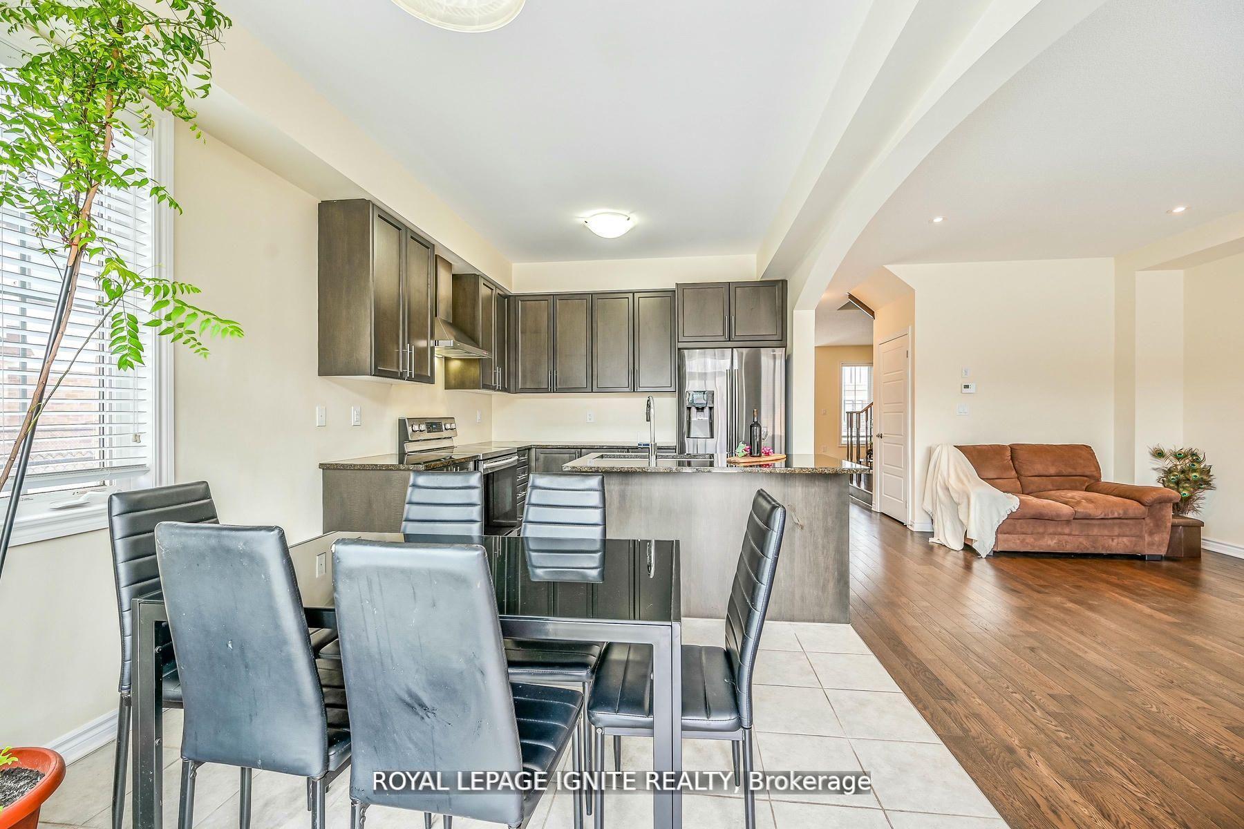Photo 4 of 20 Queen Mary Boulevard, Hamilton, Stoney Creek Mountain — HOMEH
