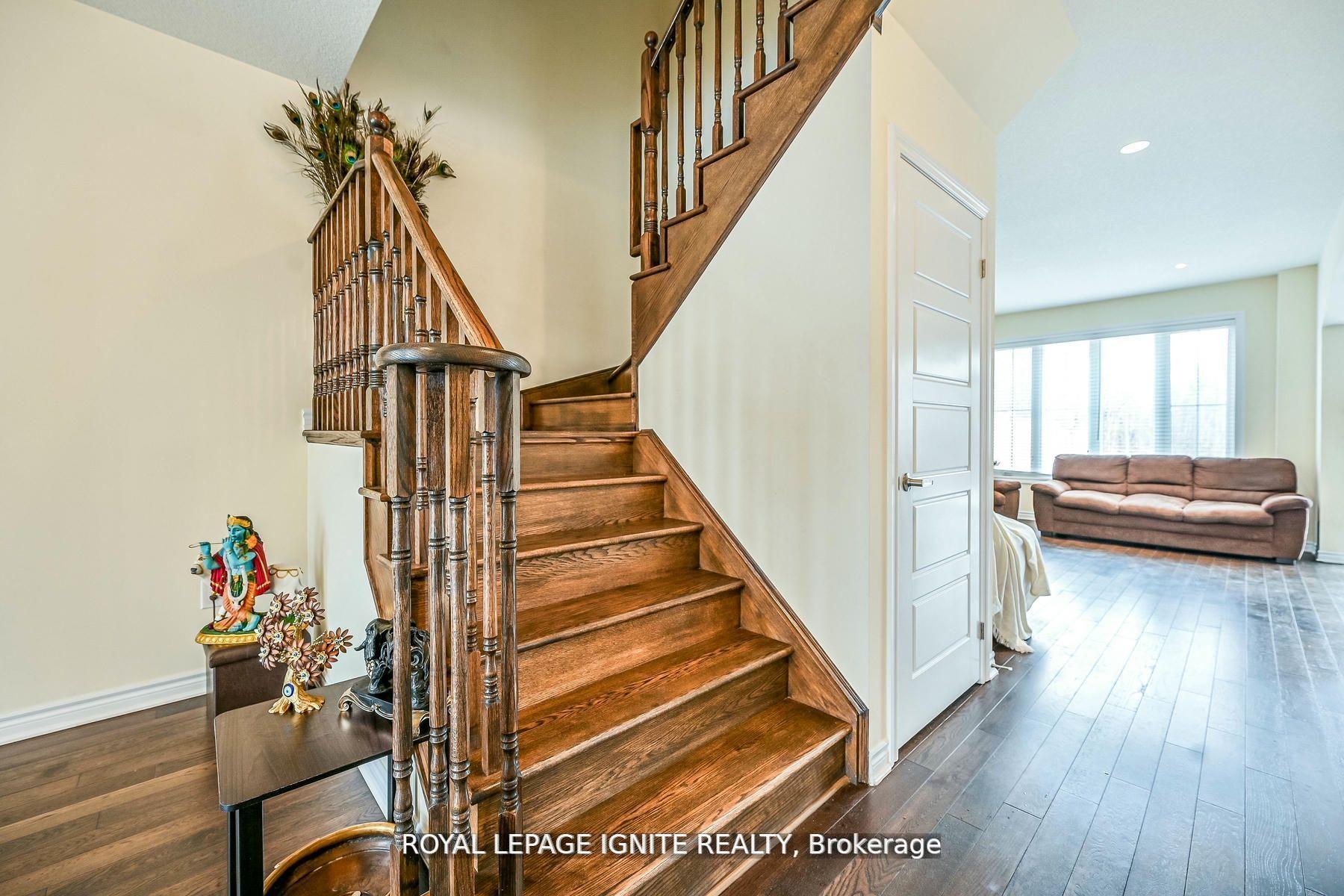 Photo 14 of 20 Queen Mary Boulevard, Hamilton, Stoney Creek Mountain — HOMEH
