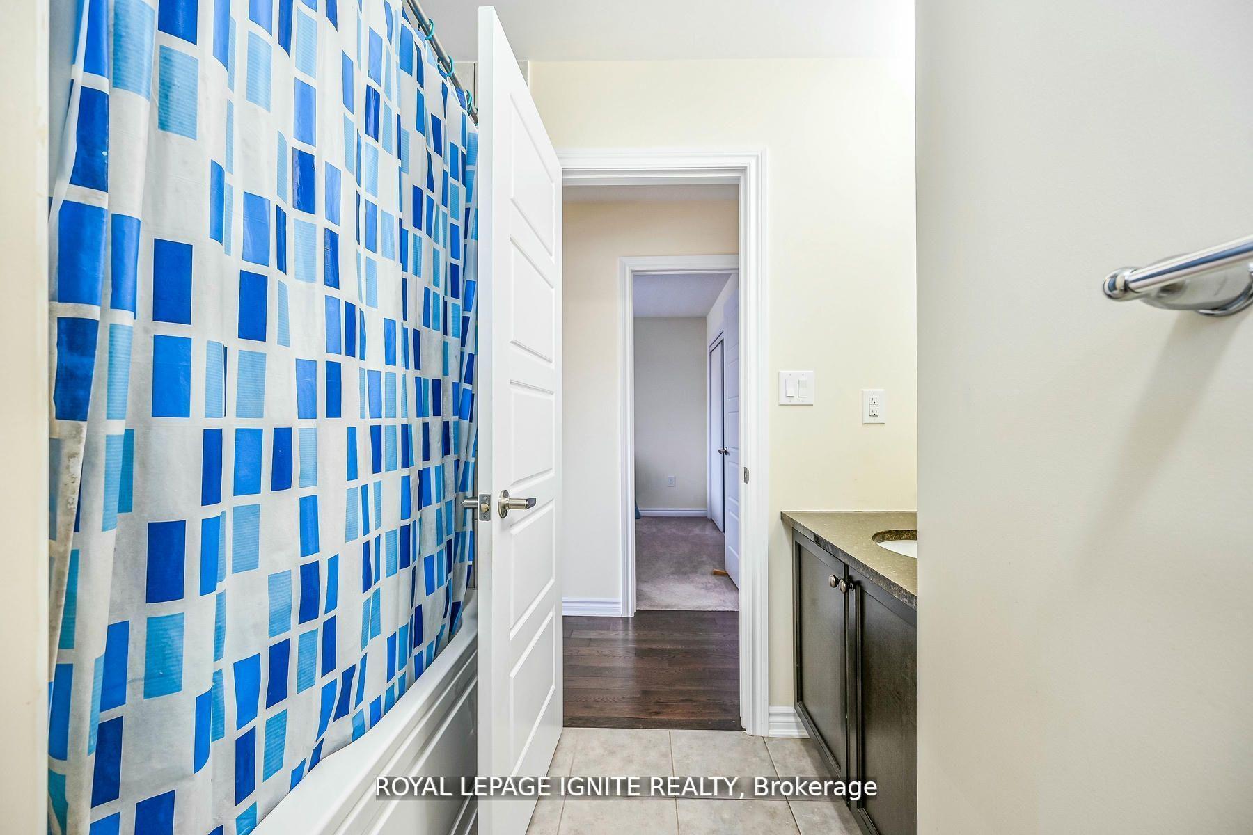 Photo 15 of 20 Queen Mary Boulevard, Hamilton, Stoney Creek Mountain — HOMEH