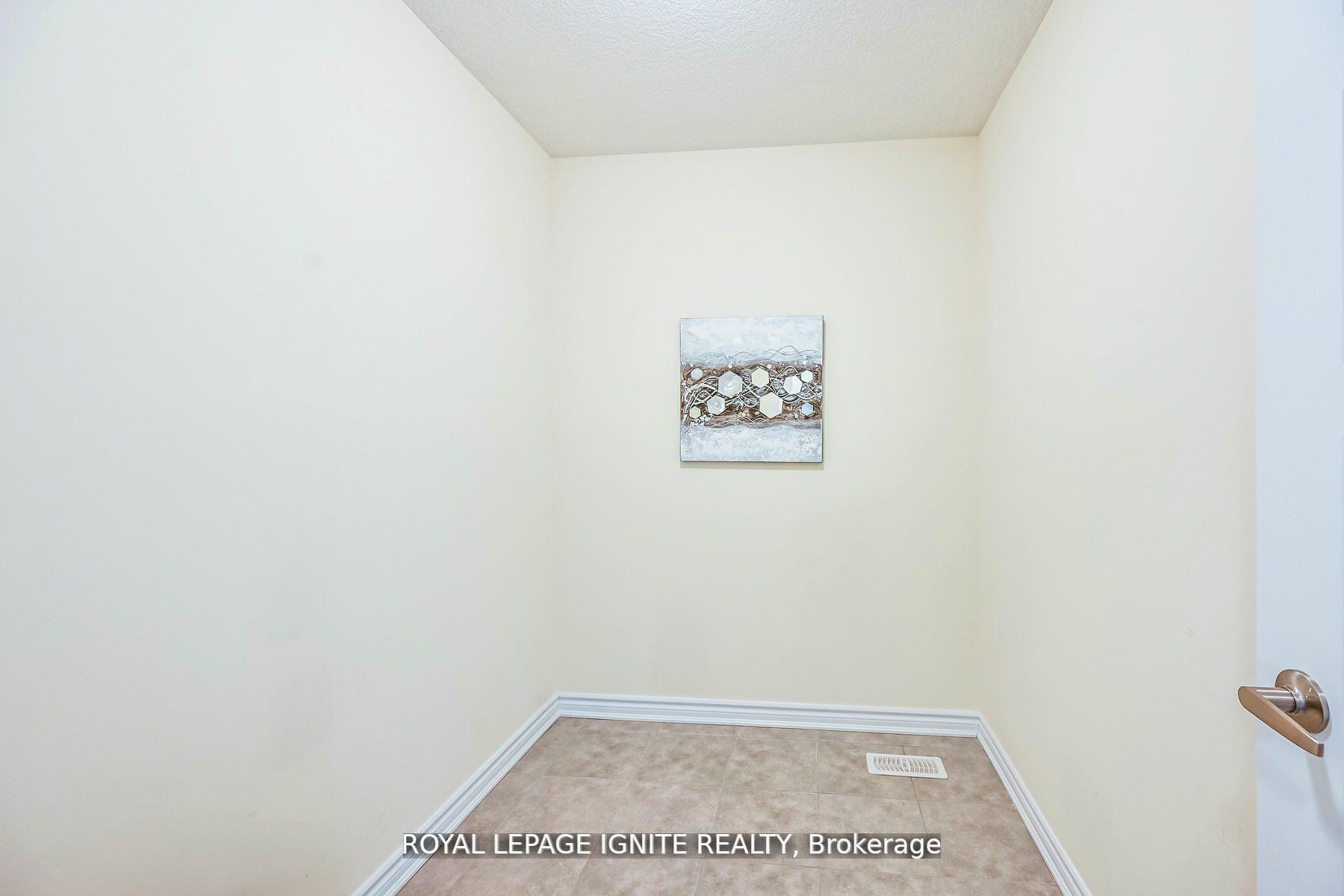 Photo 23 of 20 Queen Mary Boulevard, Hamilton, Stoney Creek Mountain — HOMEH