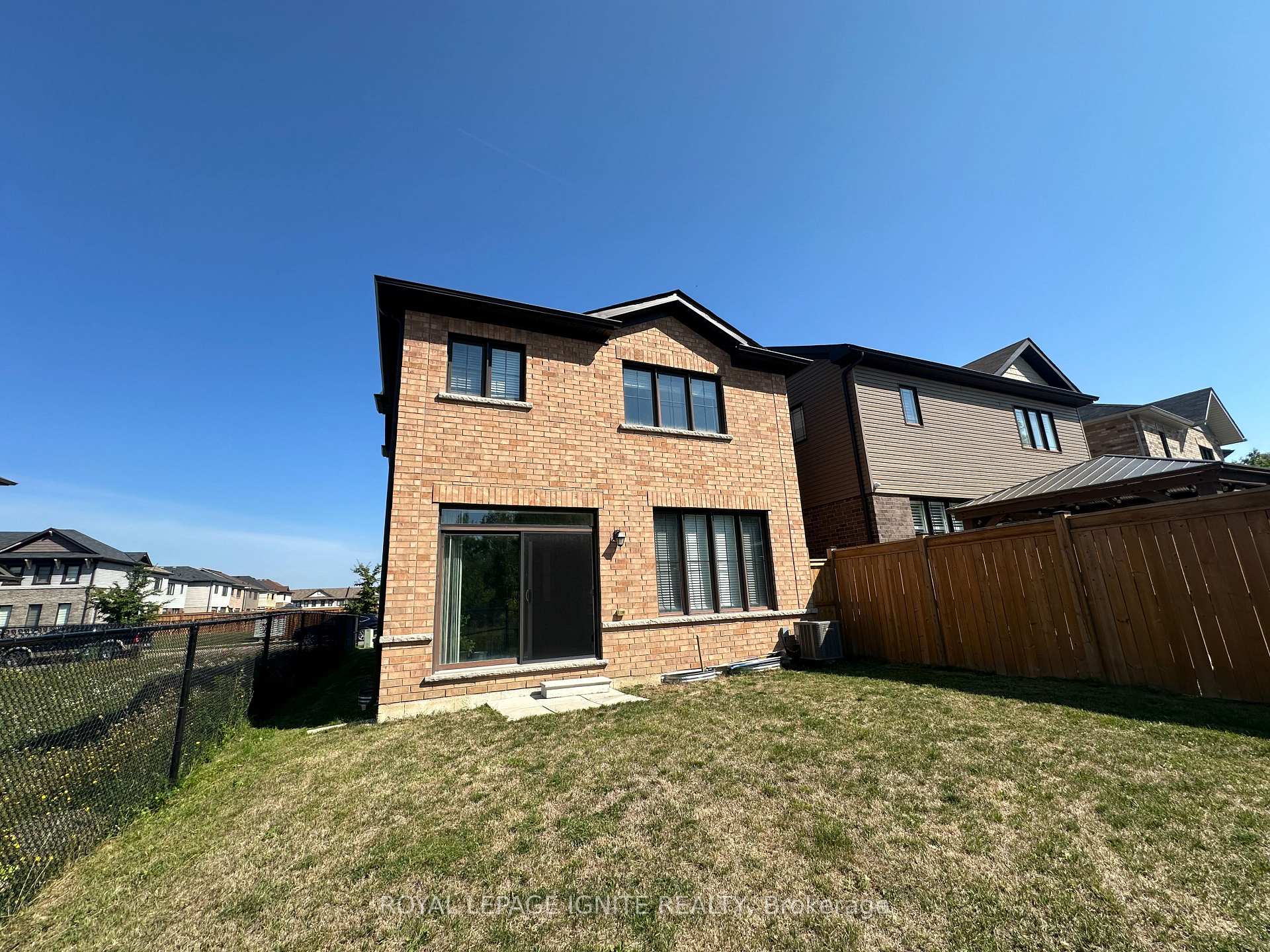 Photo 34 of 20 Queen Mary Boulevard, Hamilton, Stoney Creek Mountain — HOMEH
