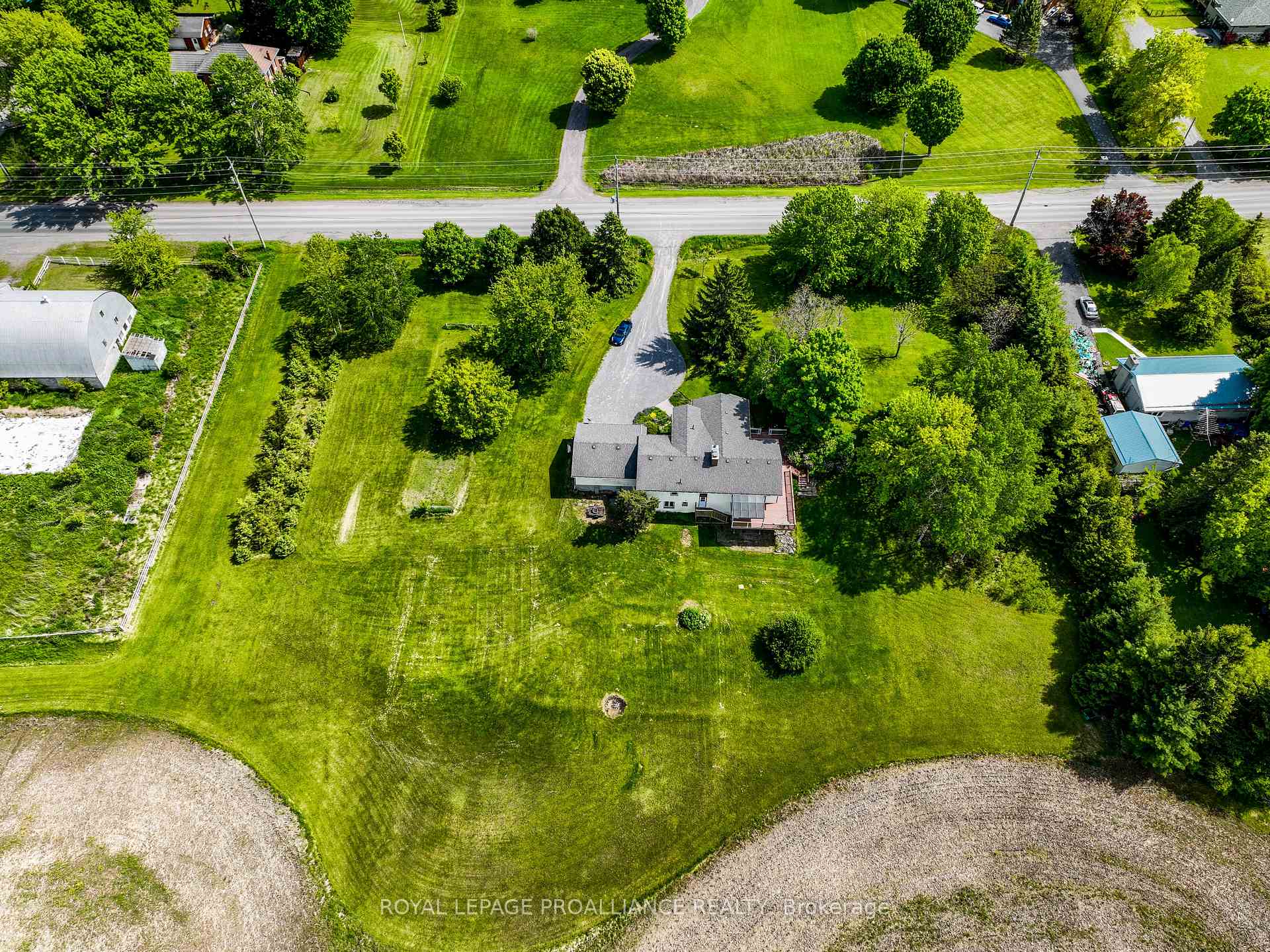 Photo 12 of 480 Vermilyea Road, Quinte West, Sidney Ward — HOMEH