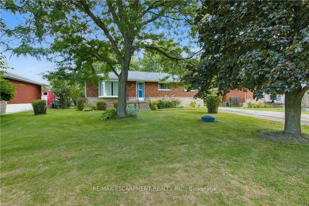 Photo 6 of 9840 Dickenson Road W, Hamilton, Airport Employment Area — HOMEH