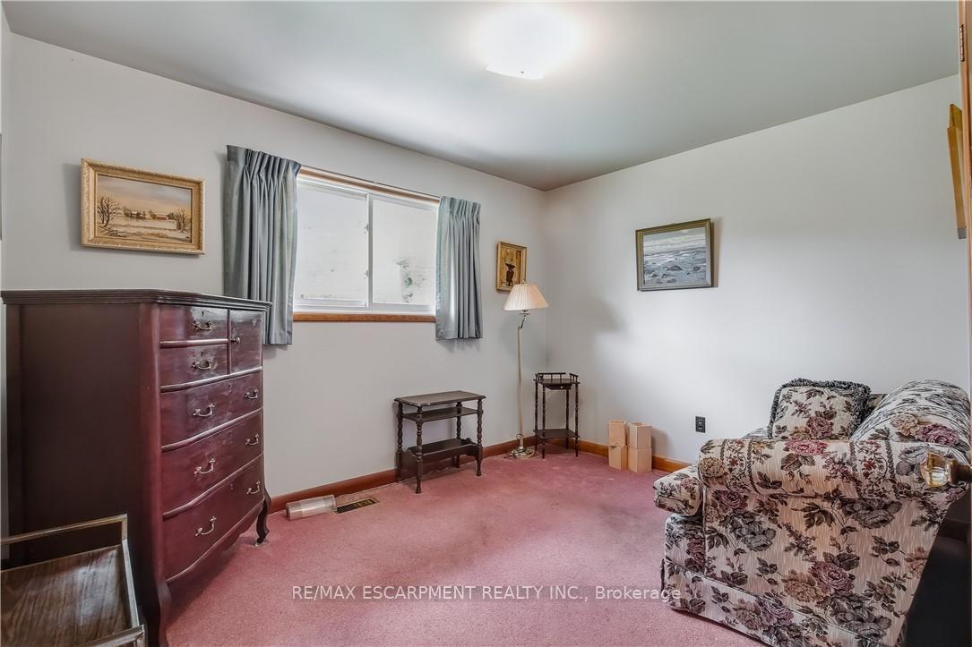Photo 17 of 9840 Dickenson Road W, Hamilton, Airport Employment Area — HOMEH