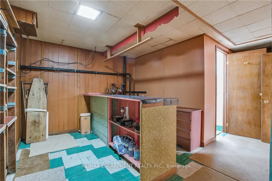 Photo 28 of 9840 Dickenson Road W, Hamilton, Airport Employment Area — HOMEH