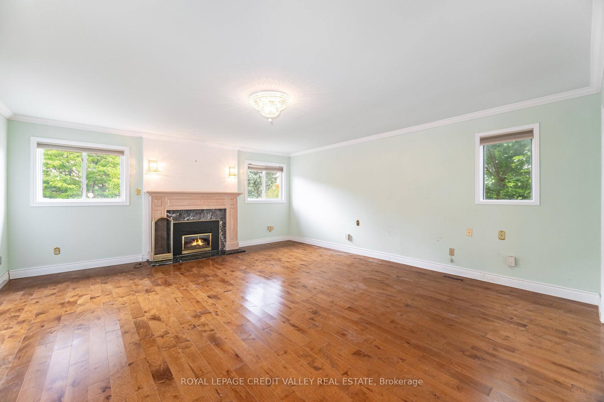 Photo 15 of 14 Starling Court, Brampton, Snelgrove — HOMEH